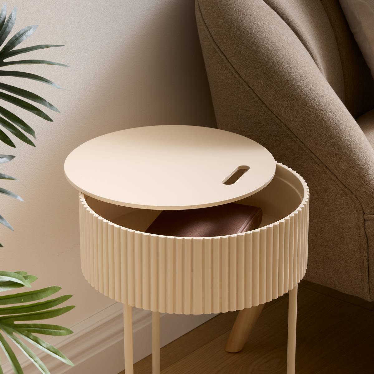Table d'appoint coffre de rangement plateau amovible JUNA beige, ATMOSPHERA