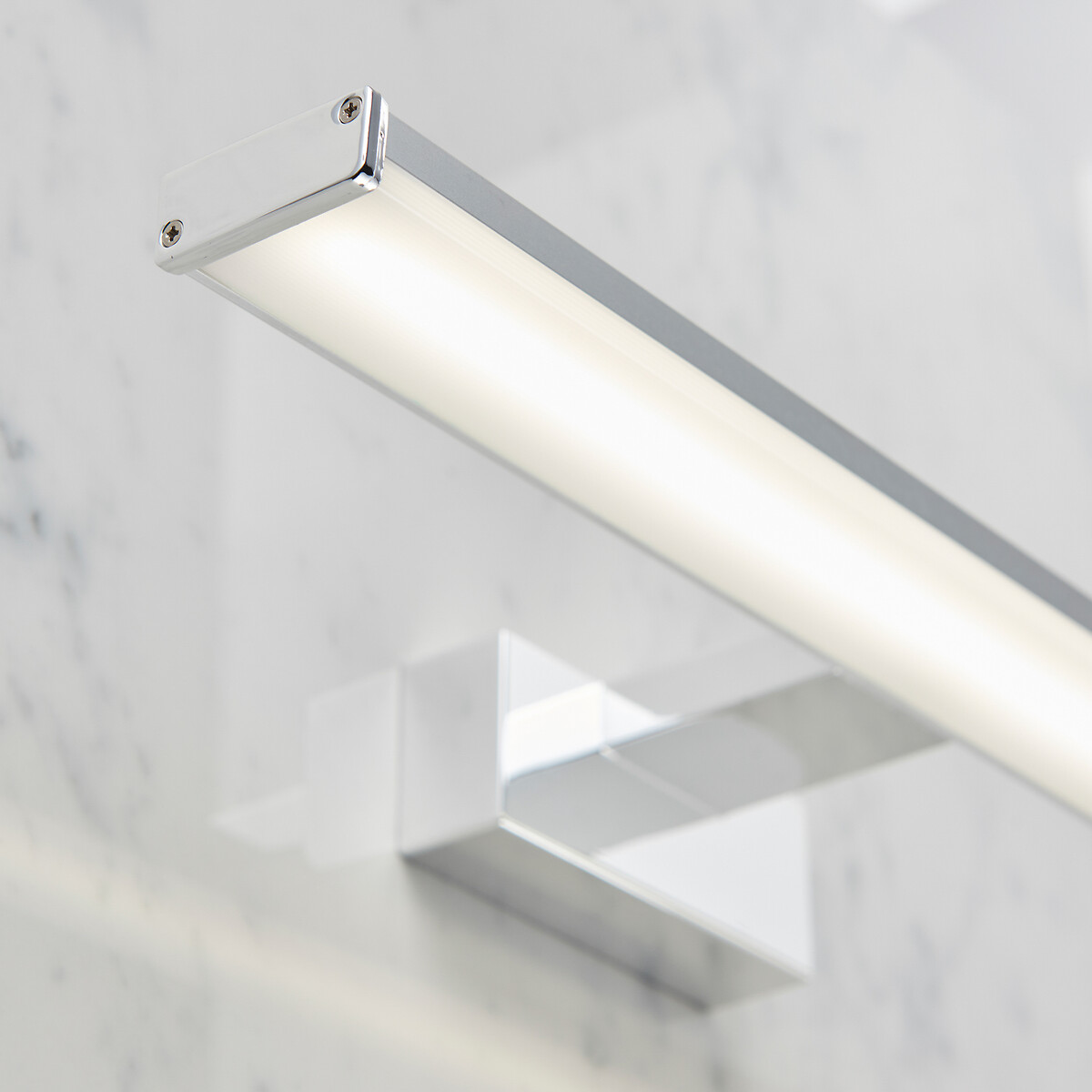 Axie Chrome Finish Bathroom Wall Light chrome, SO'HOME