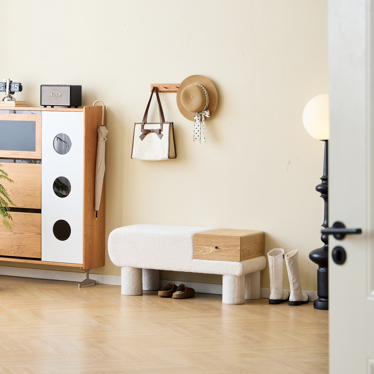 Banc avec rangement, bouclette, VADSO blanc cassé, NORDLYS
