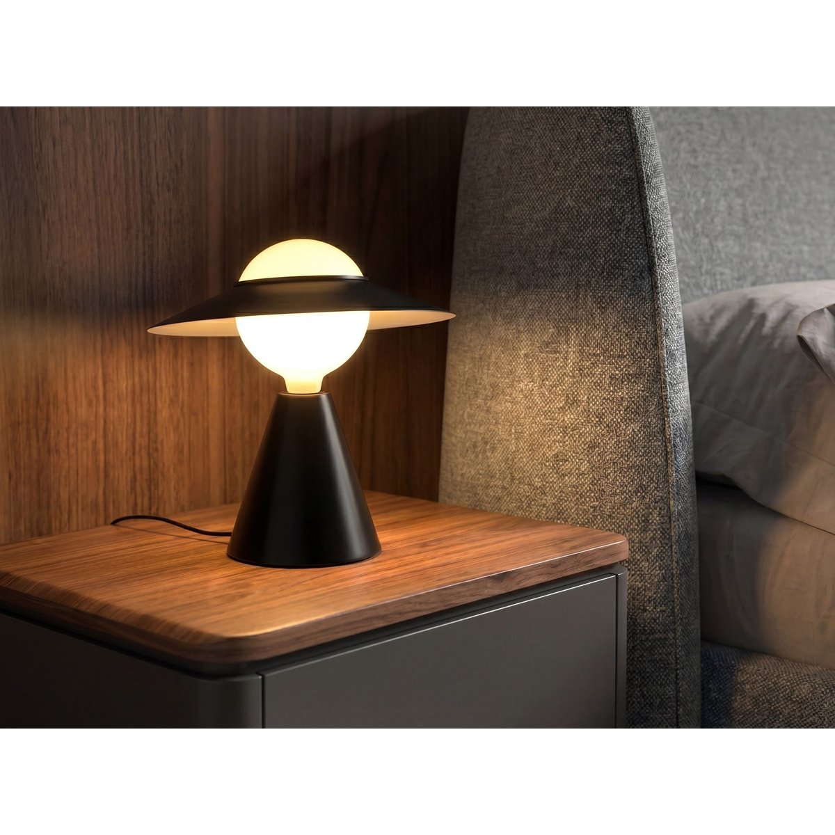Lampe de table en verre et acier noir | blanc, ANGEL CERDA