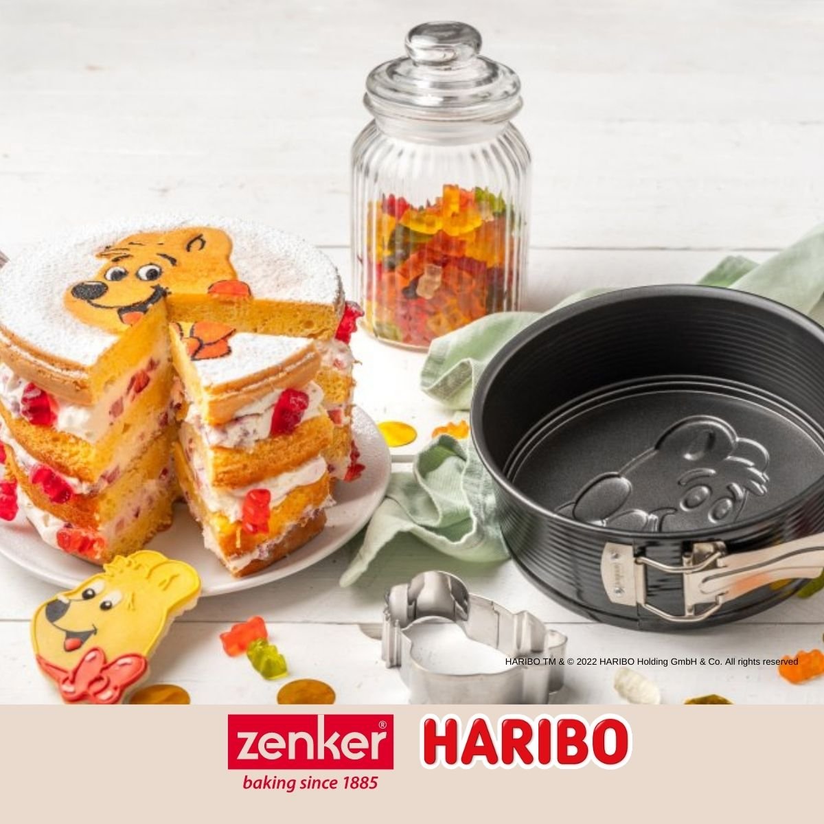 Set pâtisserie mini moule à manqué et emporte-pièce motif ourson, 2 bols et 1 spatule noir, ZENKER