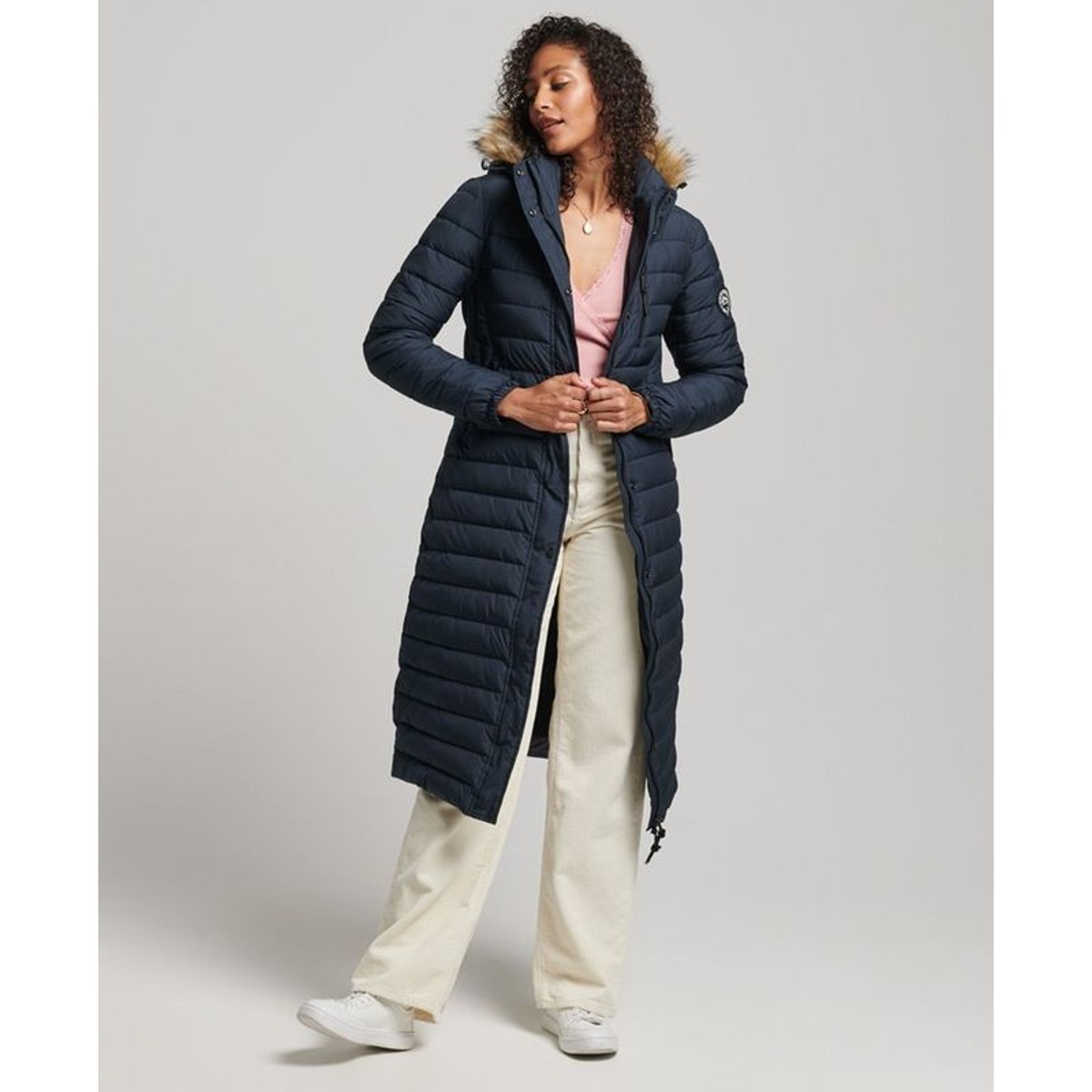 Doudoune longue et légère à capuche avec imitation fourrure bleu marine éclipse, SUPERDRY