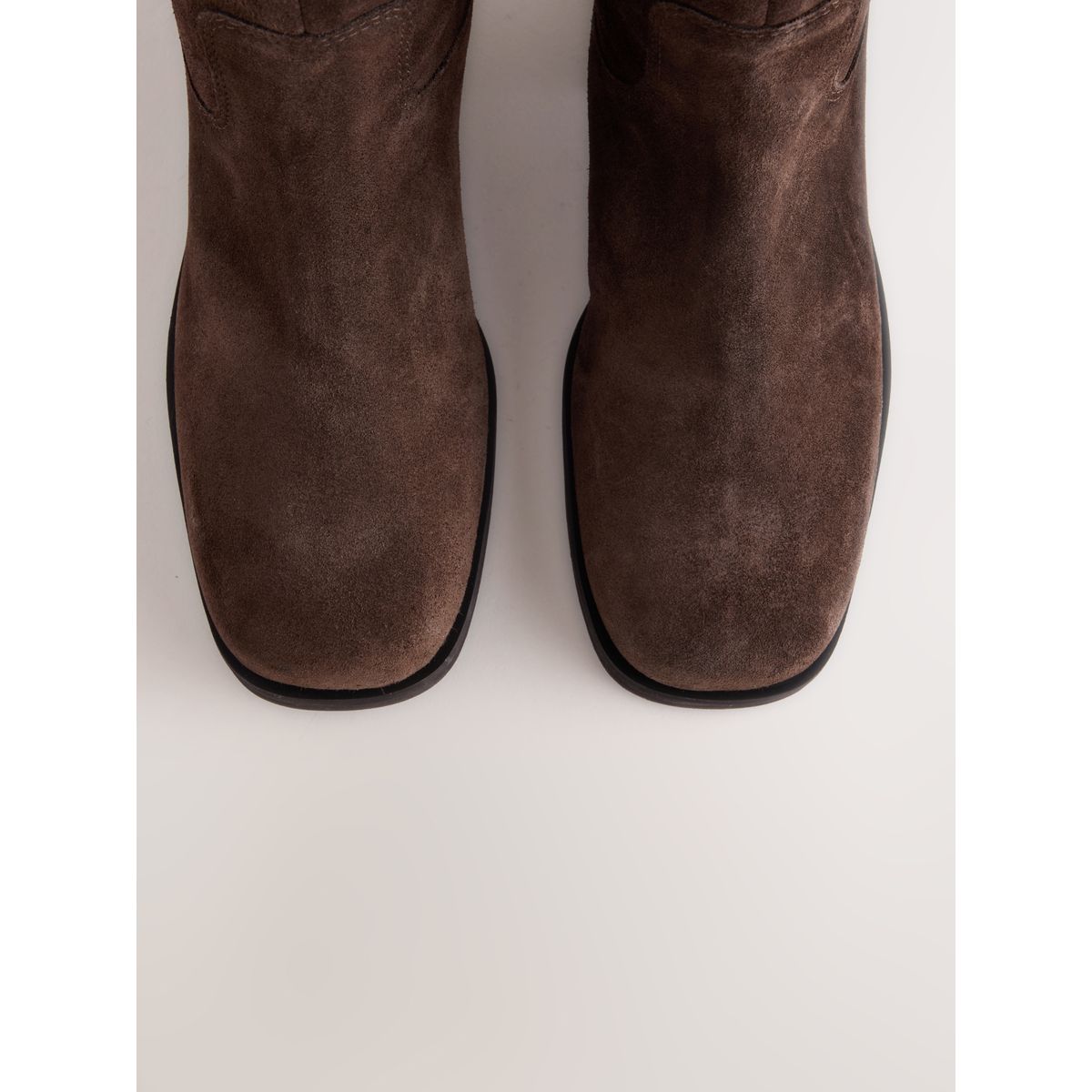 Bottines mi-hautes style western en cuir marron chocolat, NEXT