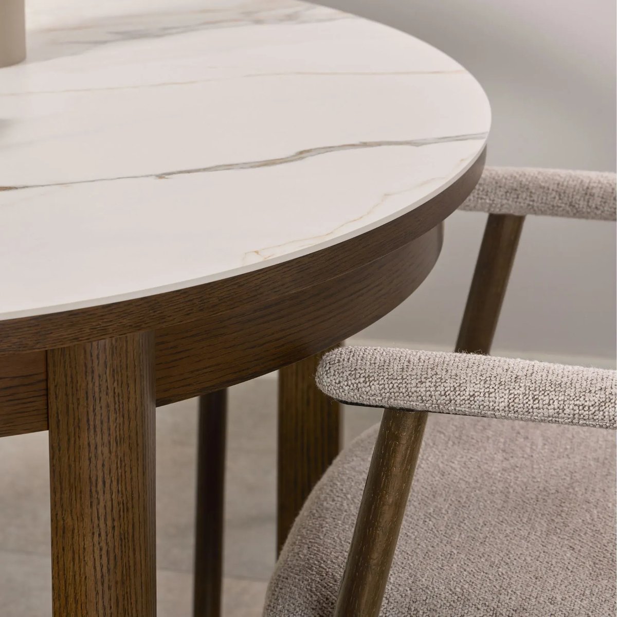 Table en céramique et chêne fumé 4 places D120 - SIMONE beige, HELLIN, DEPUIS 1862