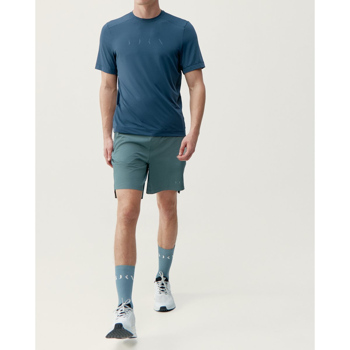 T-Shirt de sport Performance manches courtes VOLTA bleu foncé, BORN