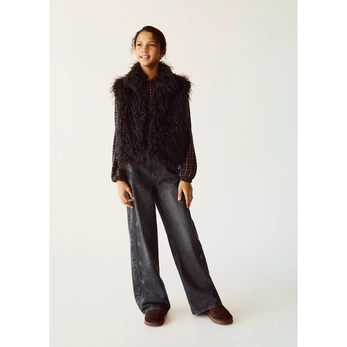 Gilet imitation fourrure chocolat, MANGO KIDS