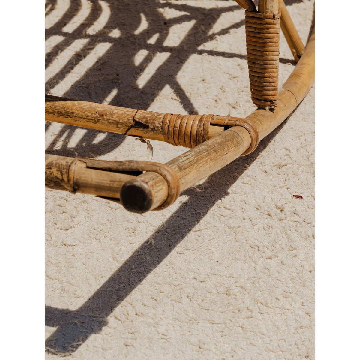 Rocking-chair en bambou Alibert N°85 - Bon état bois clair, DEBONGOUT