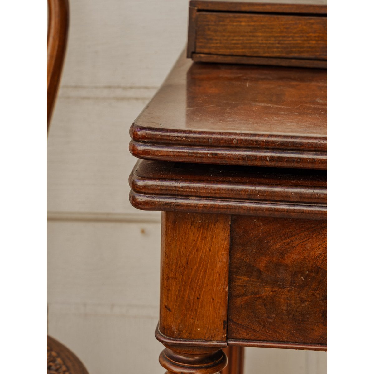 Table de jeu en acajou Francine N°849 - Bon état bois foncé, DEBONGOUT