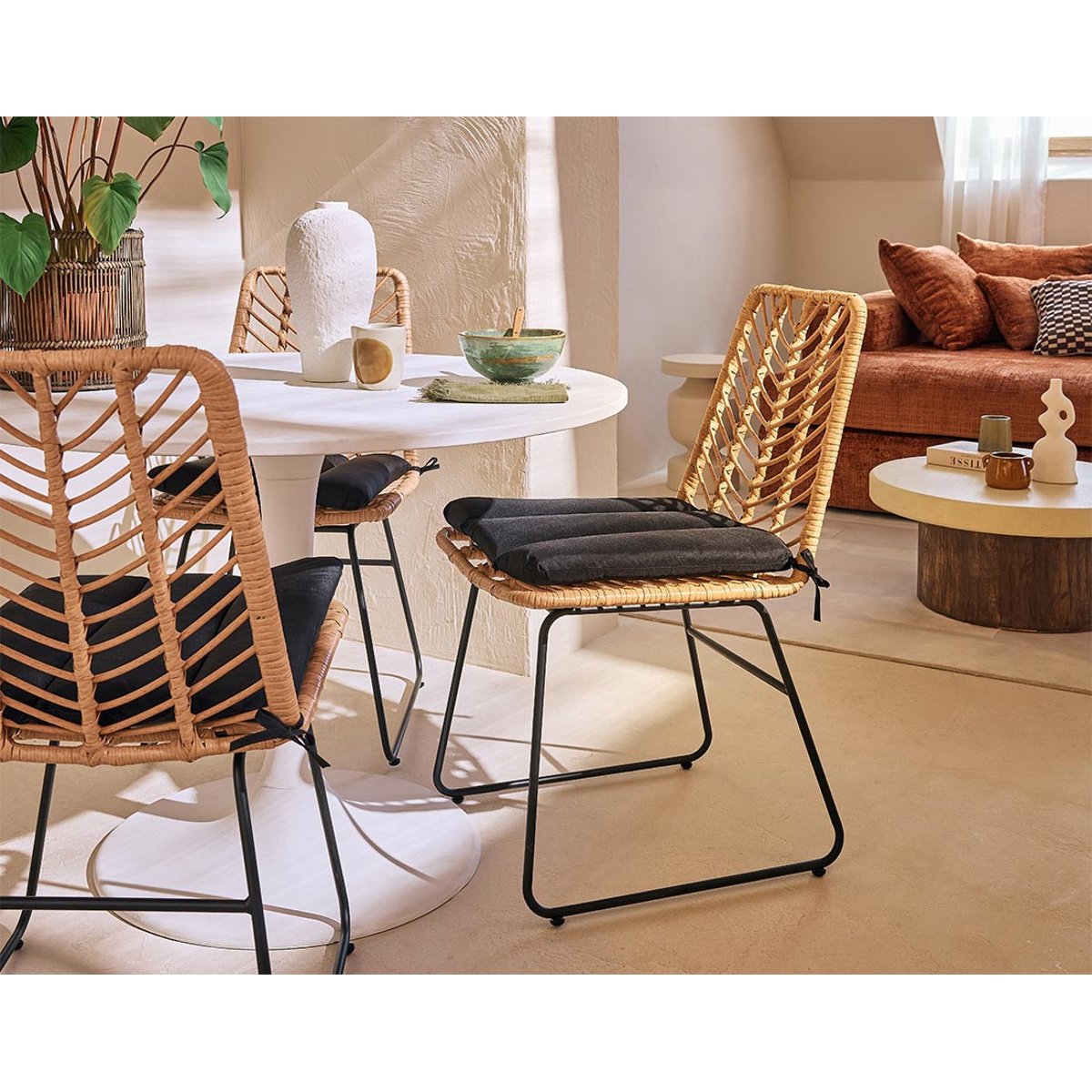 Lot de 4 chaises effet rotin, FORENZA noir / bois, BEST MOBILIER