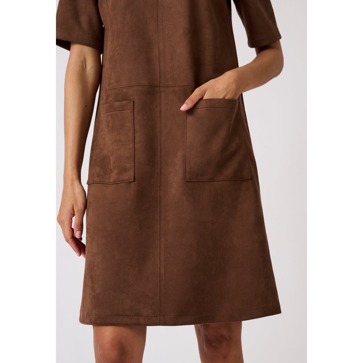 Robe droite suédine marron, DAMART