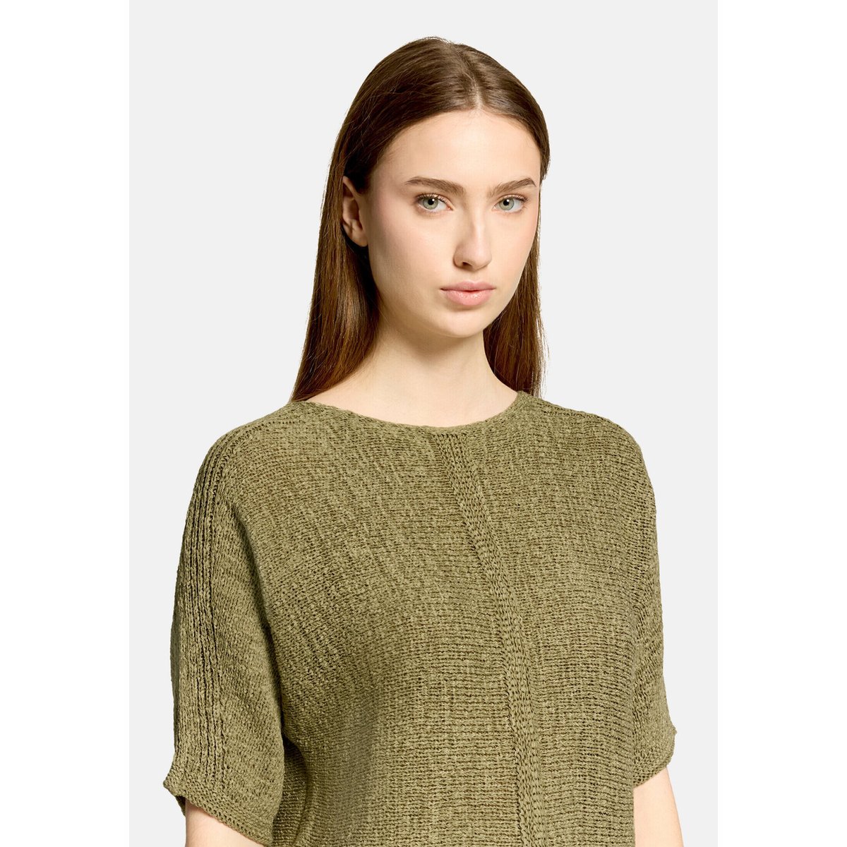 Pull-over en maille manches courtes soft olive, BETTY BARCLAY