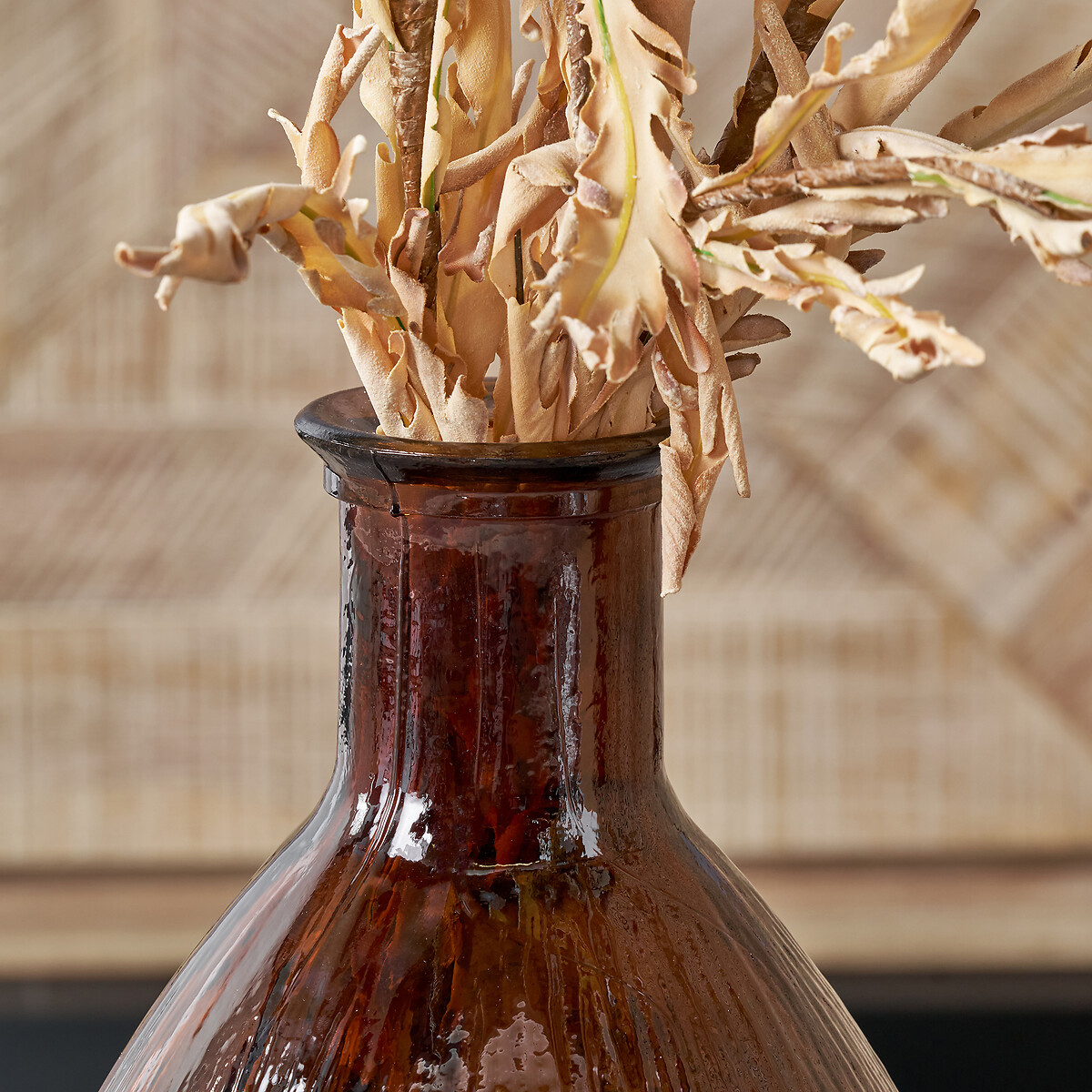 59cm Tall Dimpled Recycled Glass Vase pecan, ÉDITÉ
