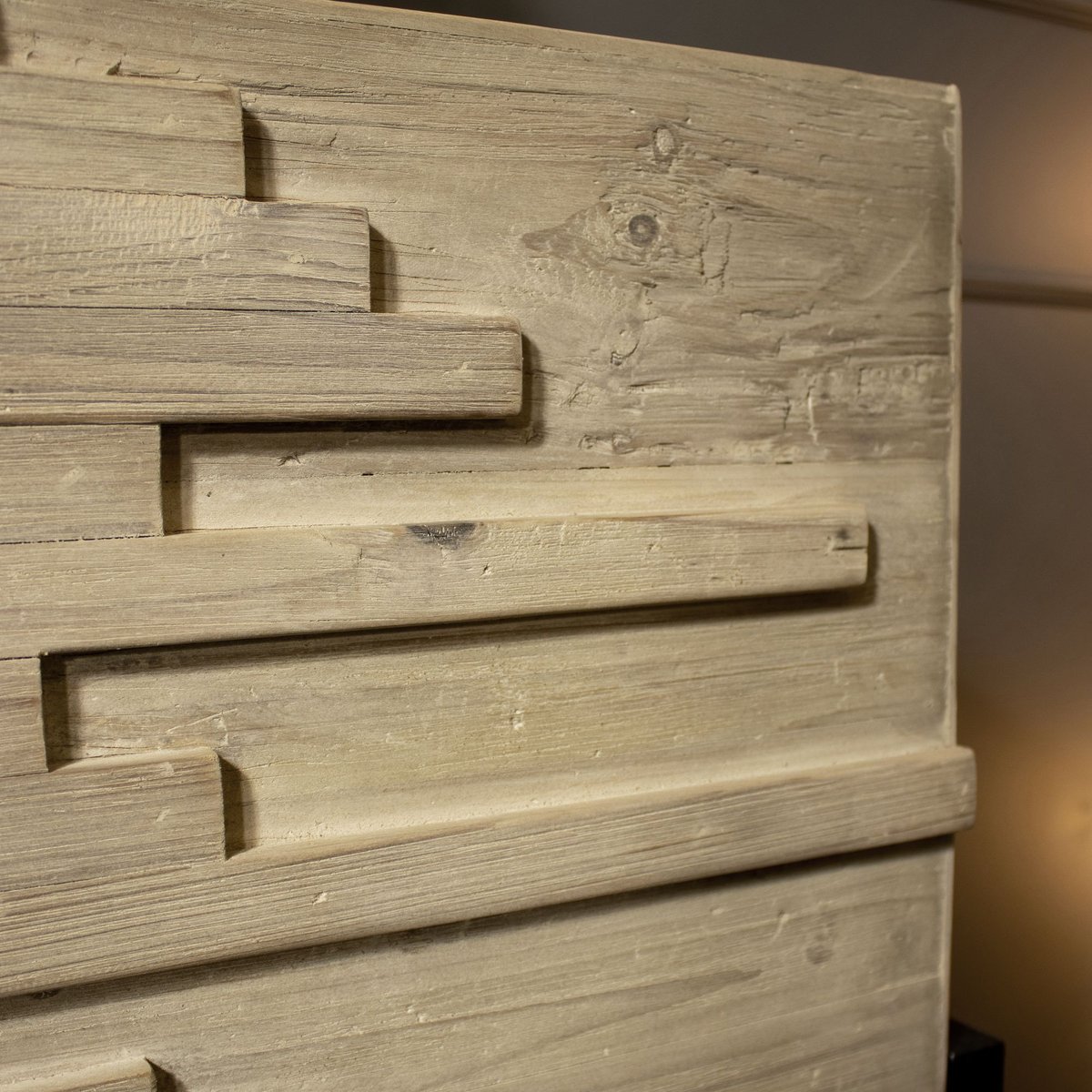 Buffet 2 portes en pin recyclé et pieds en métal beige, NOW'S HOME