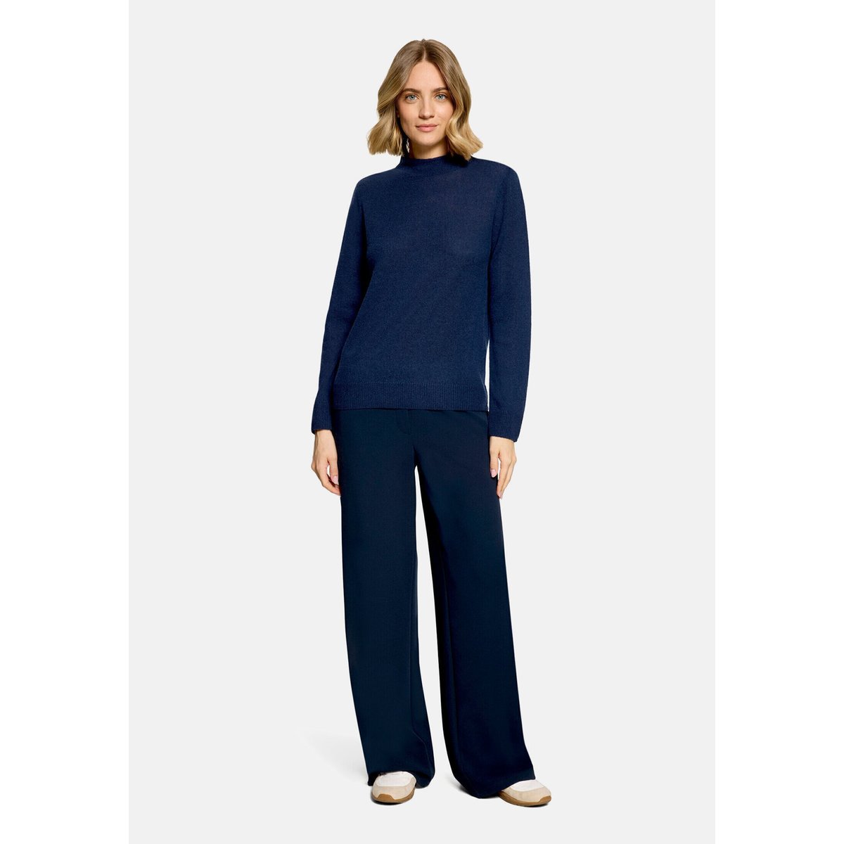 Pull en cachemire à col droit iris blue, BETTY BARCLAY