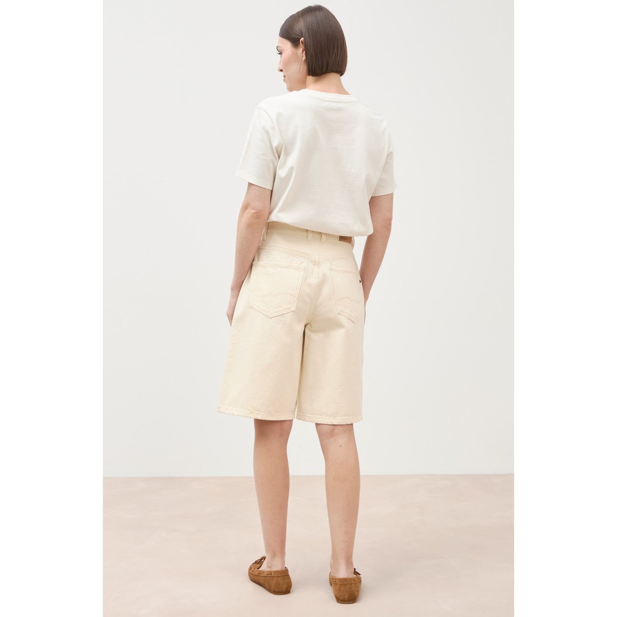 Bermuda large taille haute en coton jaune clair, BONOBO