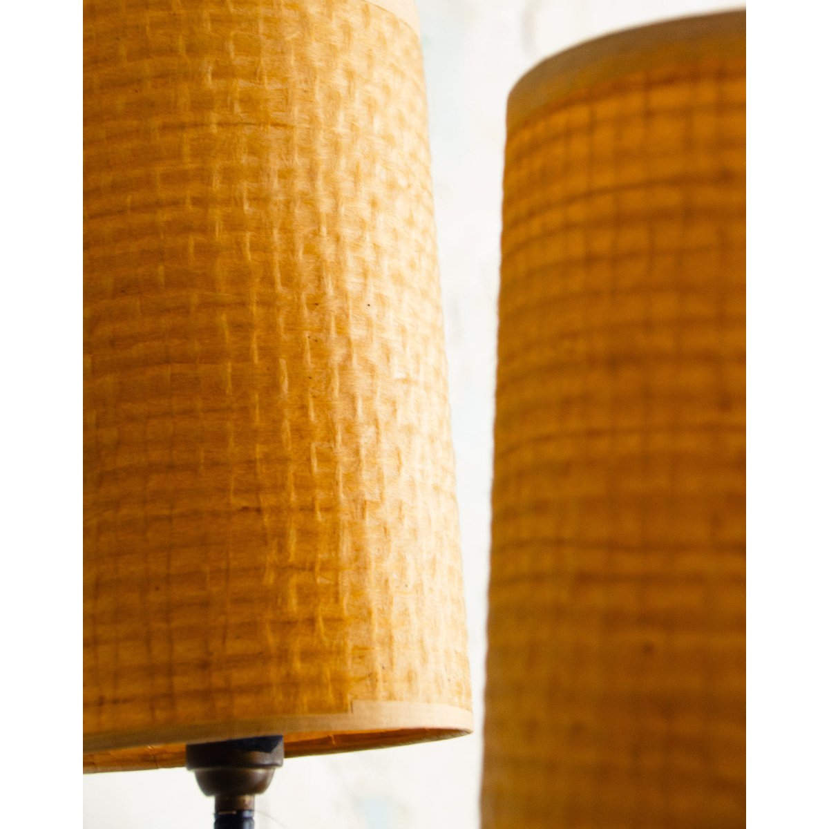 Lampadaire au triple abajour Julien N°374 - Bon état beige, DEBONGOUT