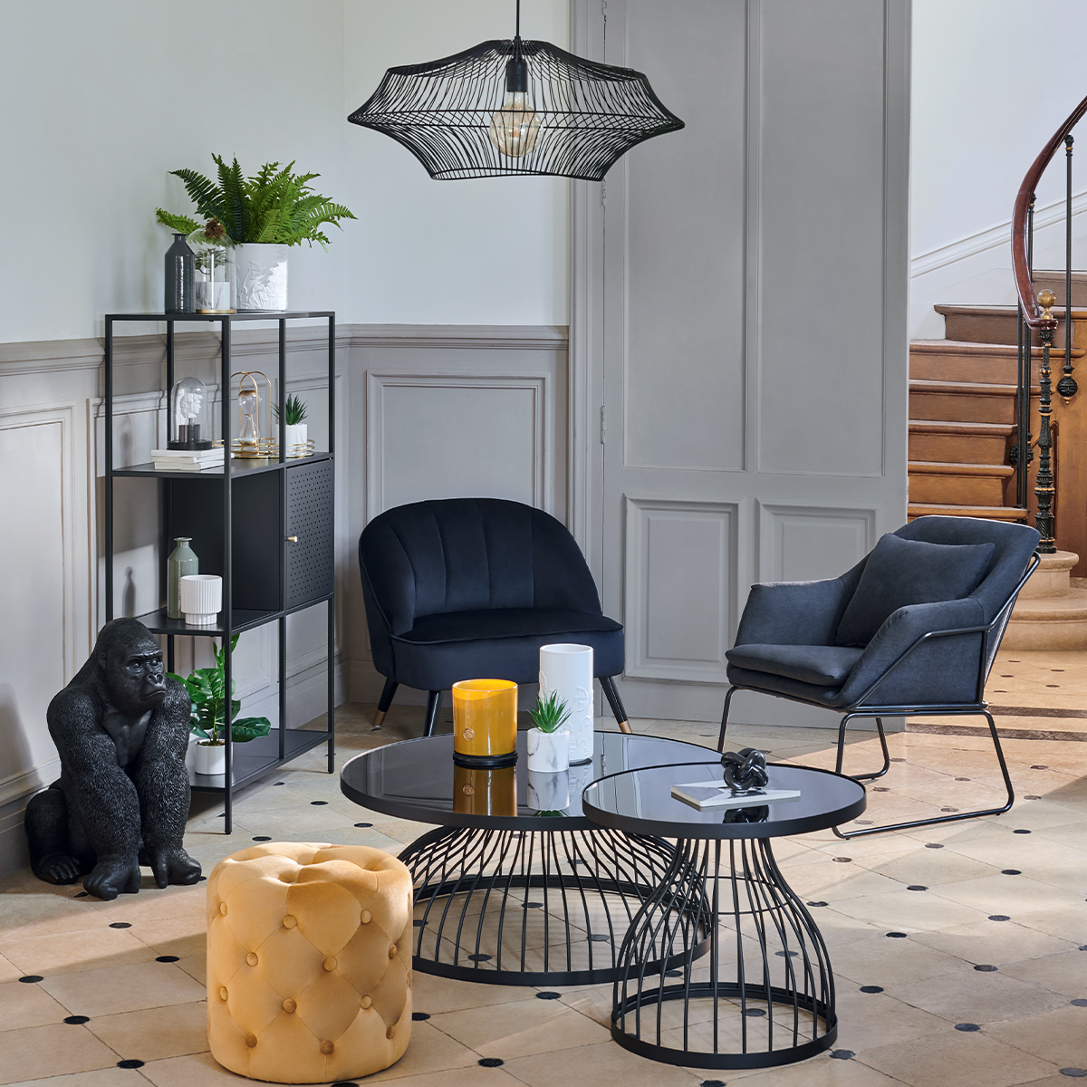 Table d'appoint en verre teinté KUSHI noir, ATMOSPHERA
