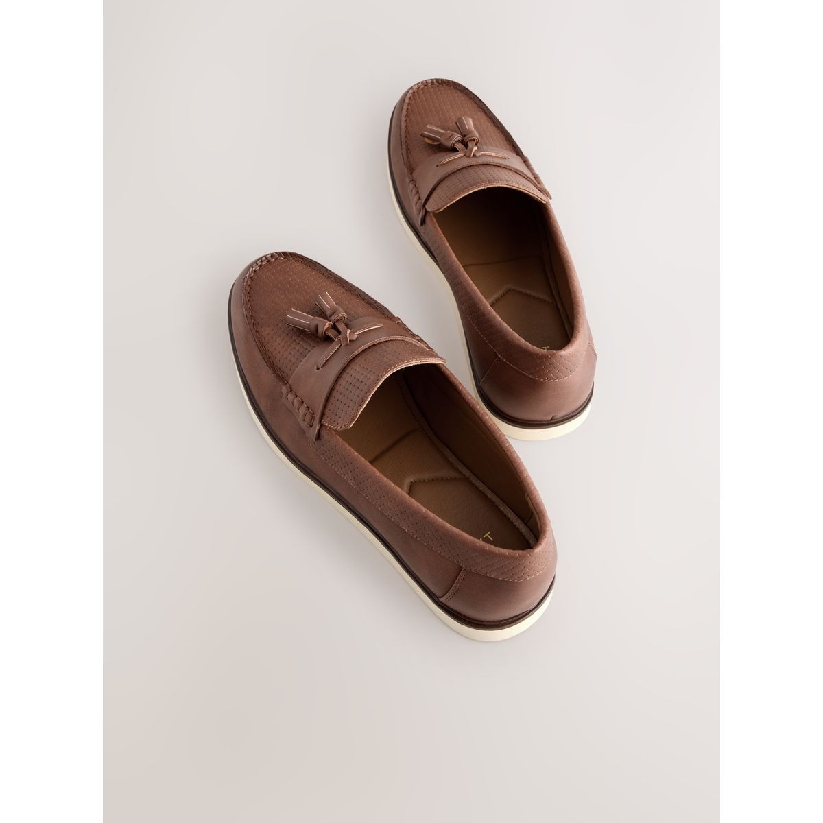 Mocassins à glands gaufrés marron fauve, NEXT