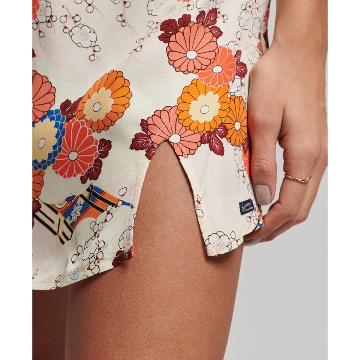 Robe nuisette courte imprimée kam à fleurs, SUPERDRY