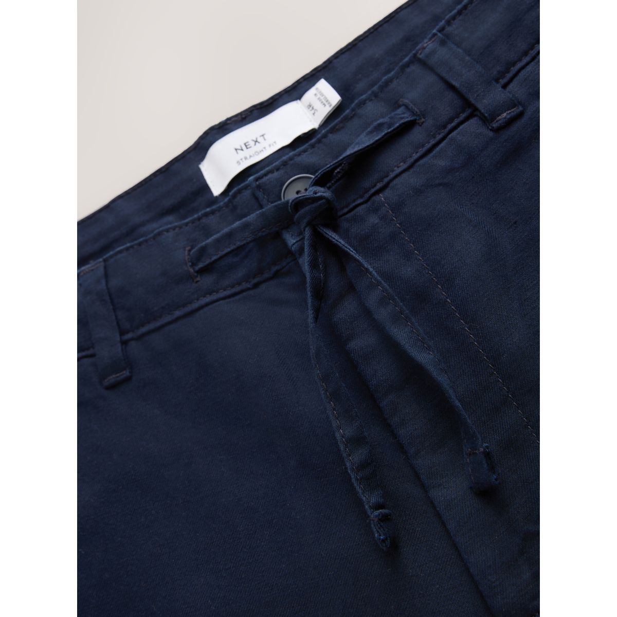 Pantalon chino en sergé de coton et lin bleu marine, NEXT