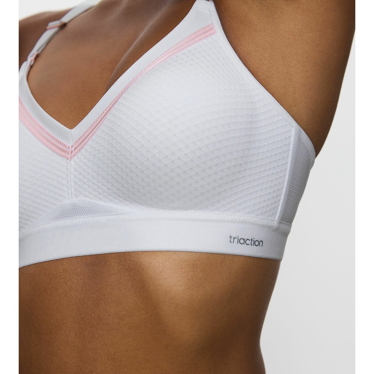Free Motion Sports Bra white, TRIUMPH