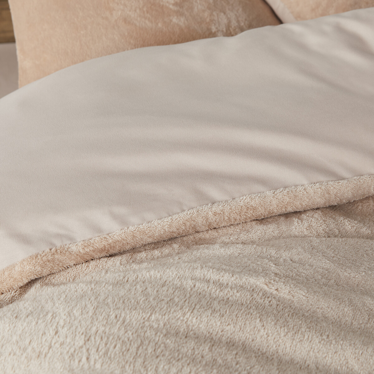 Parure lit polaire tissu duveteux taie rectangle naturel, SO'HOME