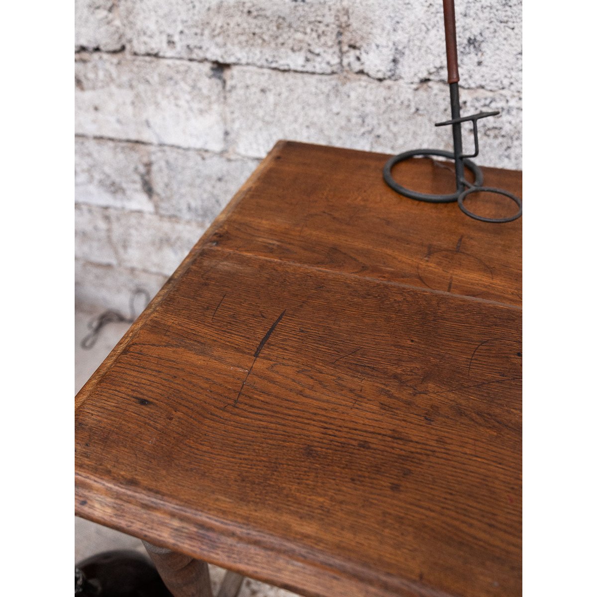 Grand bureau en bois Edouard N°1046 - Bon état marron, DEBONGOUT