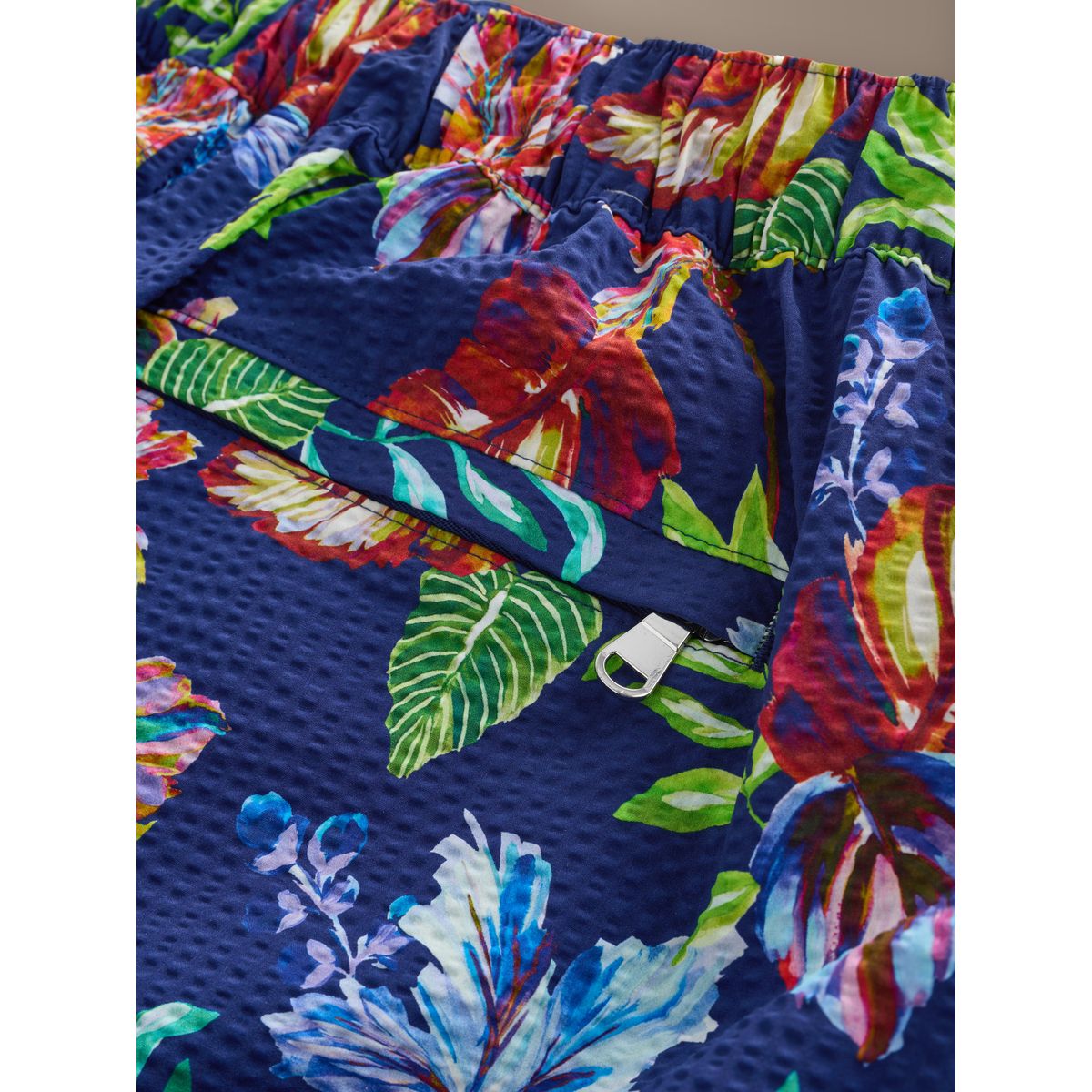 Short de bain 13 cm en seersucker à fleurs signature bleu marine, NEXT