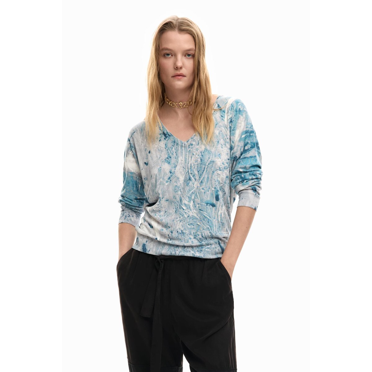 Pull col en v à motif abstrait bleu, DESIGUAL