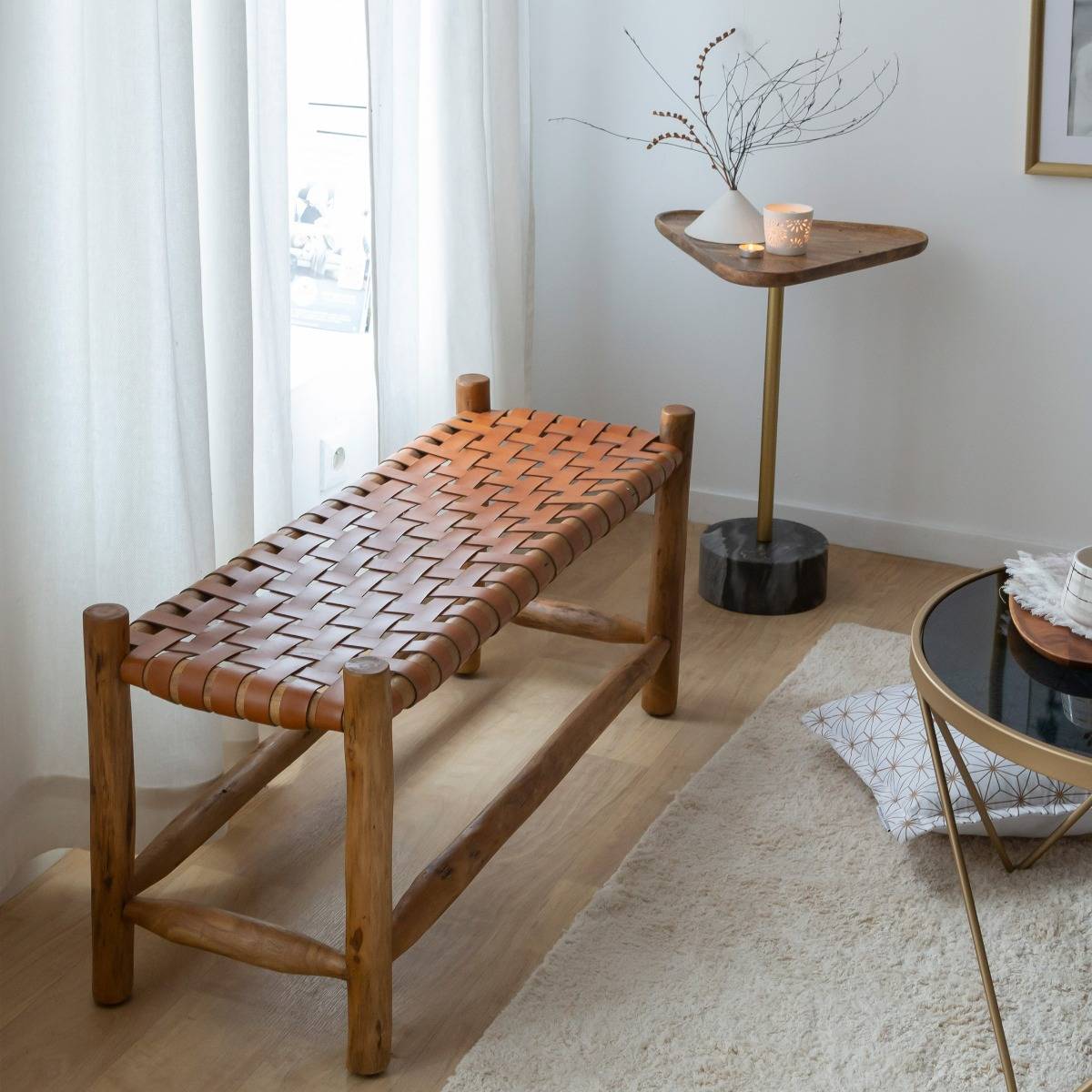 Banc en cuir marron et en bois ZOÉ bois foncé, MADE IN MEUBLES