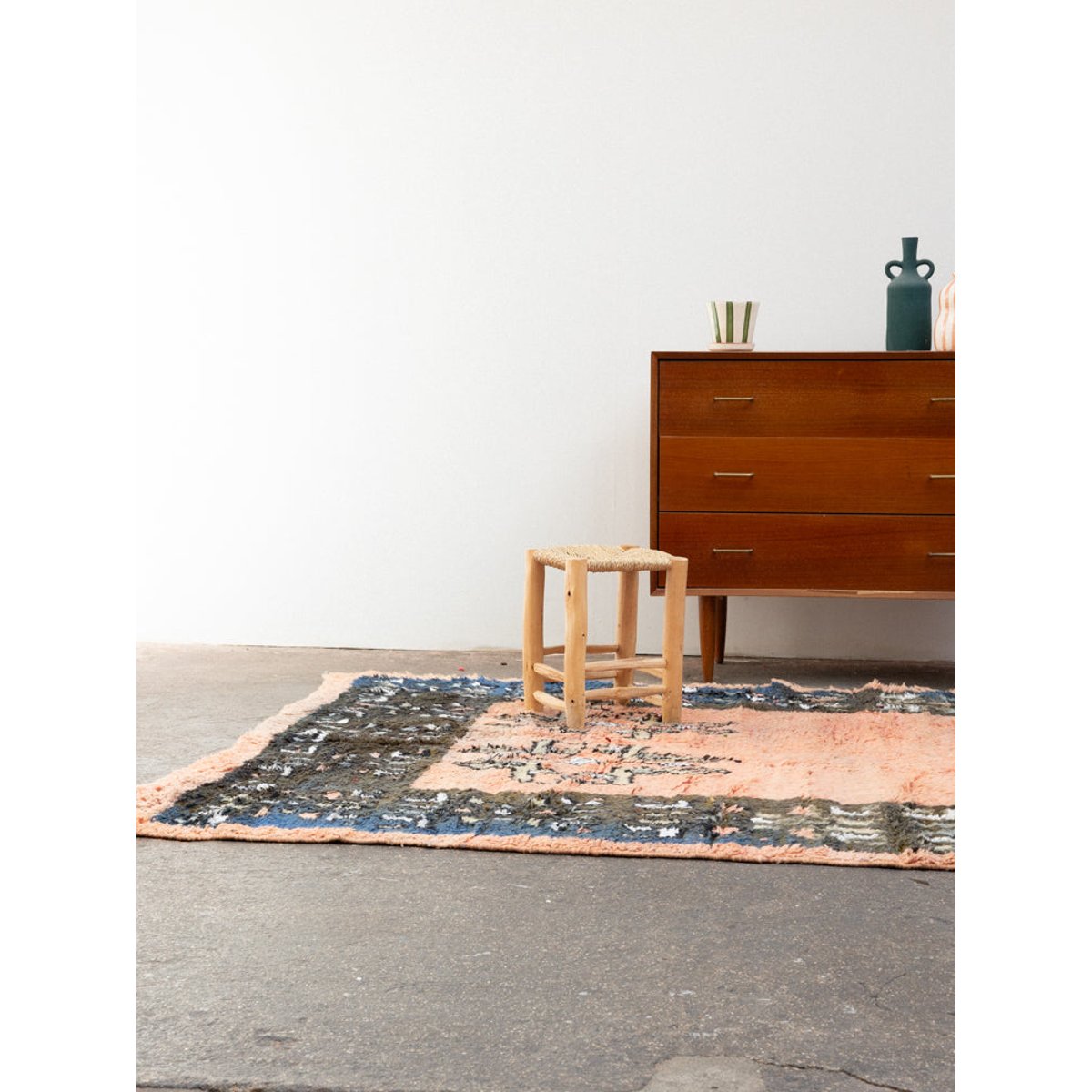 Grand tapis bleu et saumon en laine Olivier N°41 - Bon état bleu, DEBONGOUT