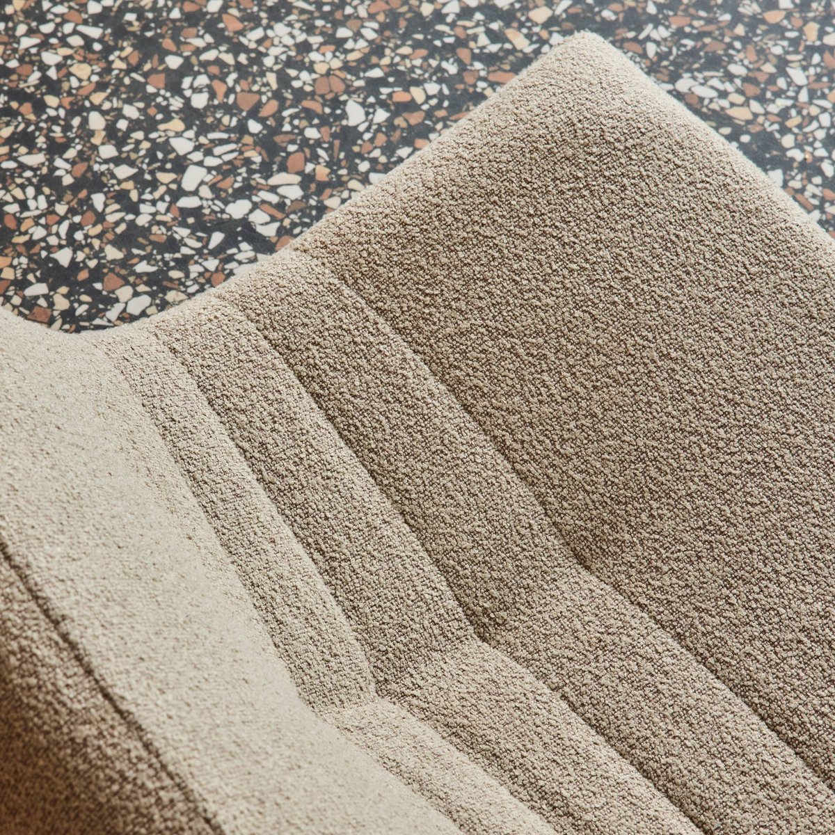 Chauffeuse enfant bouclette texturée 1 place SOKOL KID beige, SWEEEK