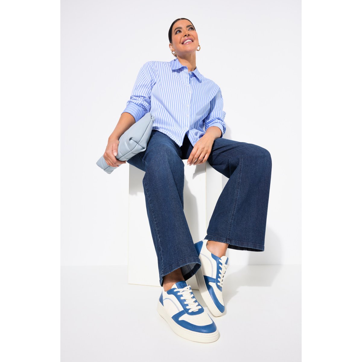 Sneakers en cuir, empiècements colorés , pied large marine multicolore, ULLA POPKEN