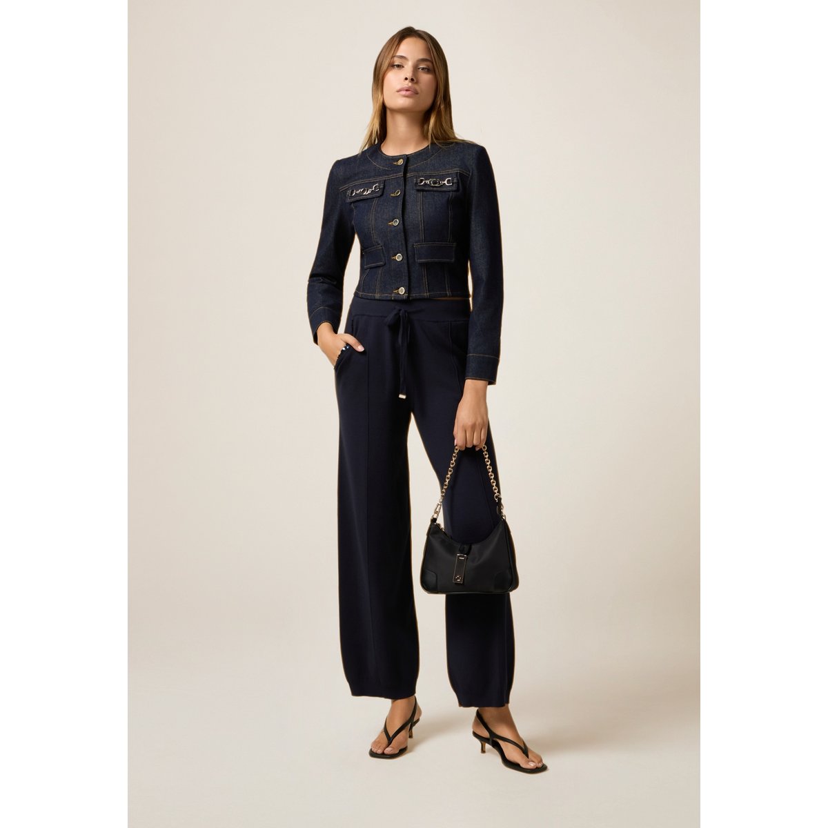 Veste bleu, OLTRE