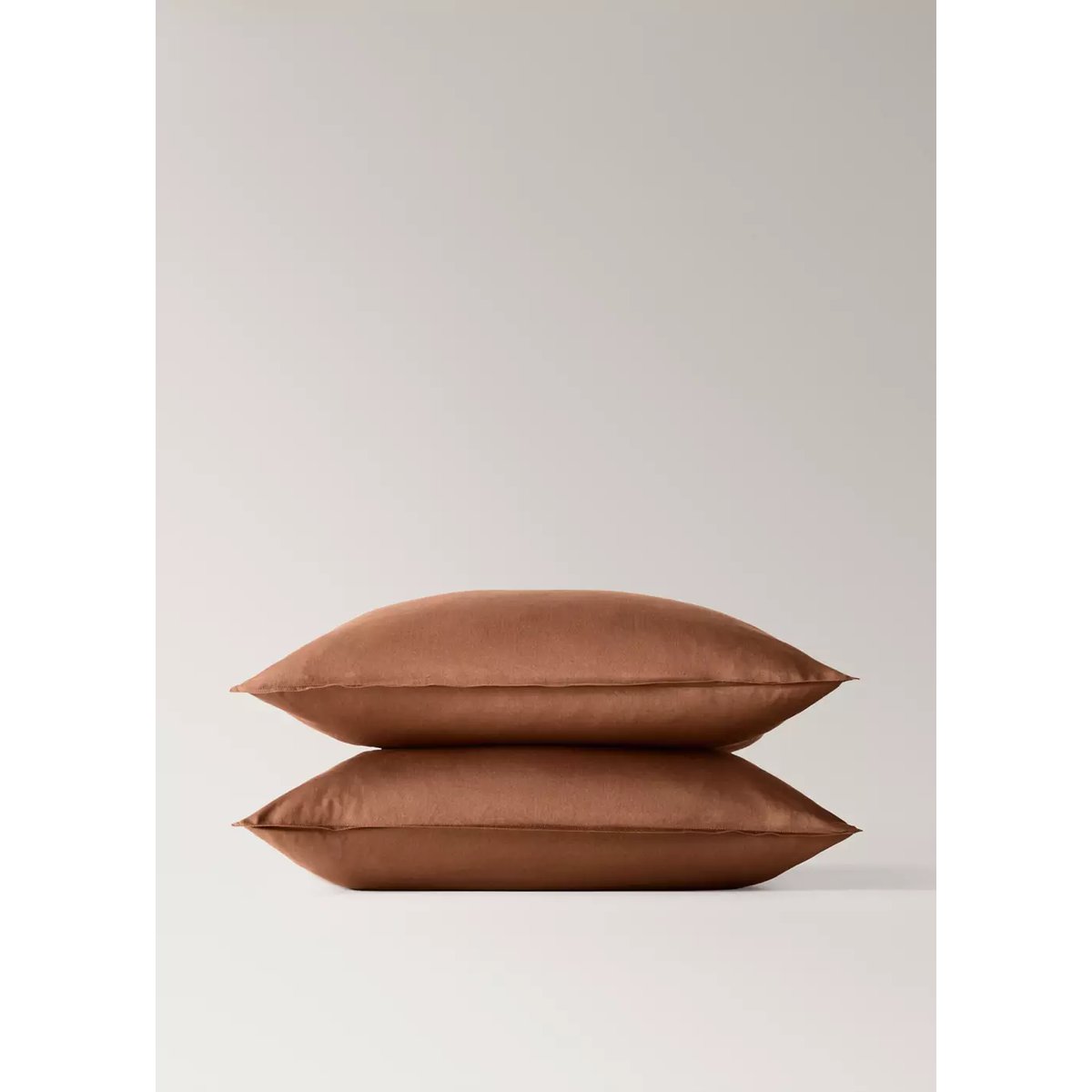 Taie d’oreiller 100 % coton satin 60x60 cm caramel, MANGO HOME