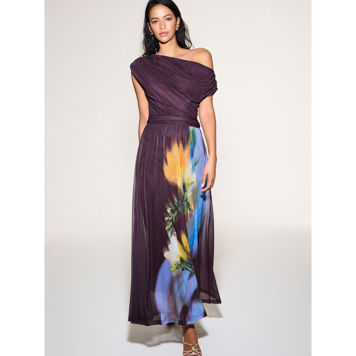 Robe mi-longue en mesh à épaules dénudées imprimé floral prune/jaune, NEXT
