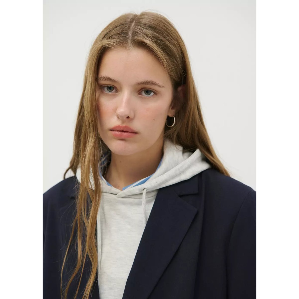Blazer en crêpe poches bleu marine, MANGO TEEN