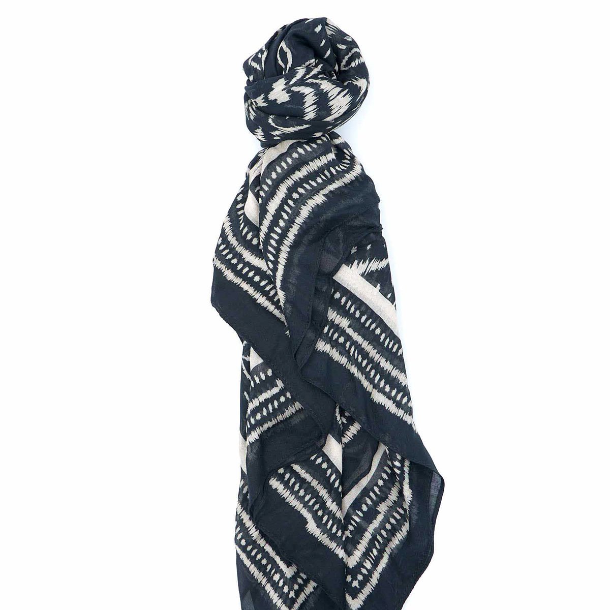 Foulard Gaëlle noir, MISE AU GREEN