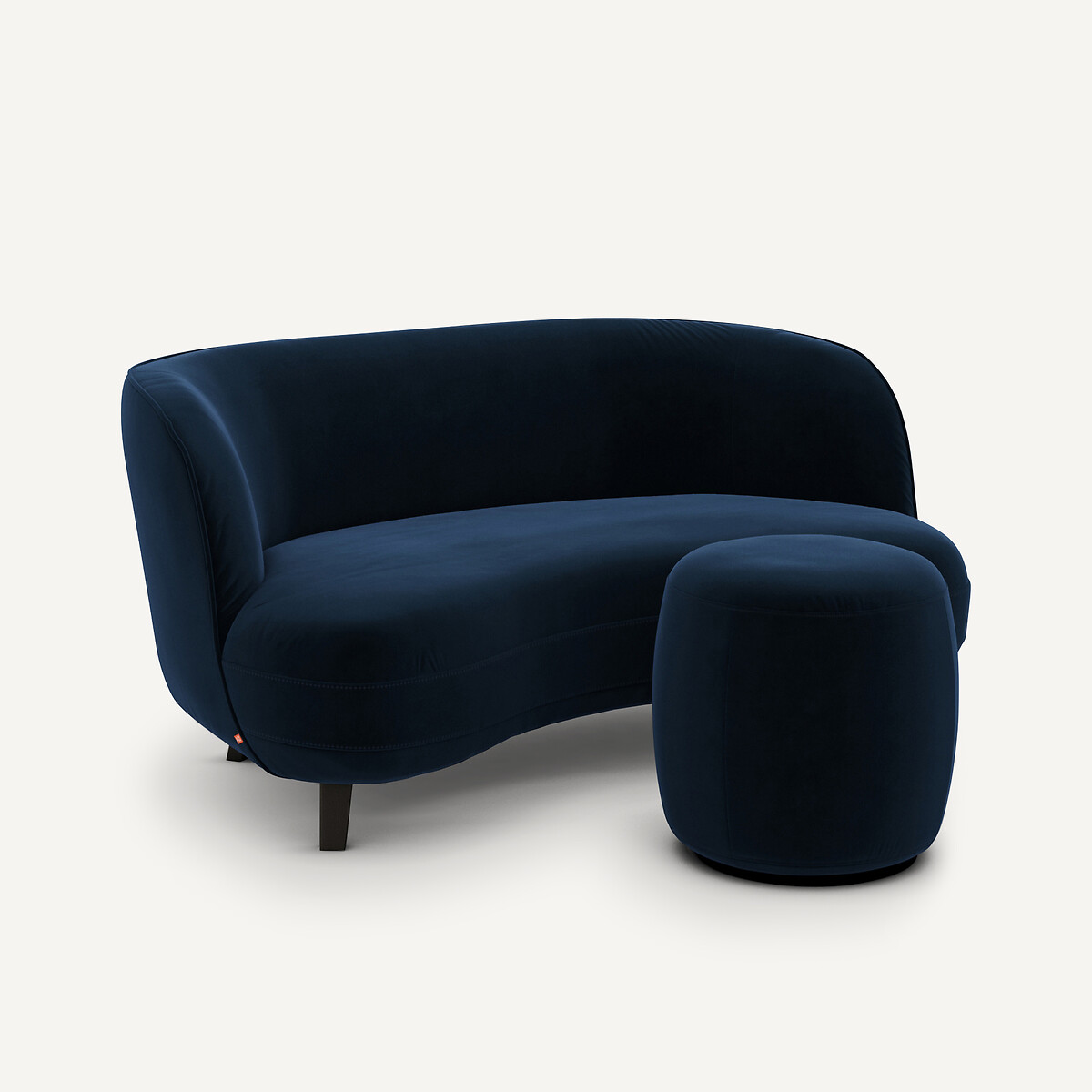 Reposapiés de terciopelo, Rosebury, diseño de Emmanuel Gallina azul oscuro, AM.PM X EMMANUEL GALLINA