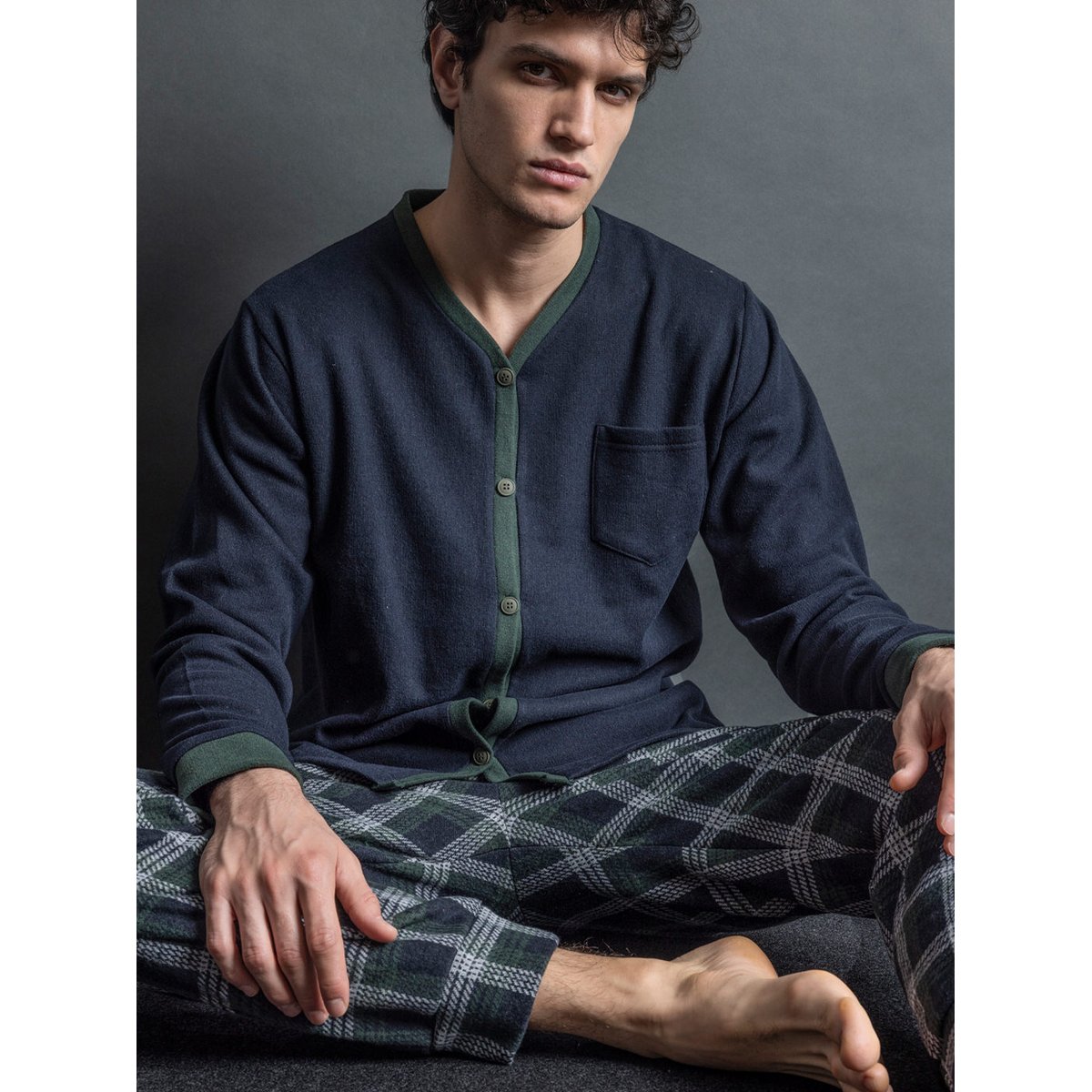 Pyjama pantalon chemise manches longues Smeraldo bleu marine, ADMAS