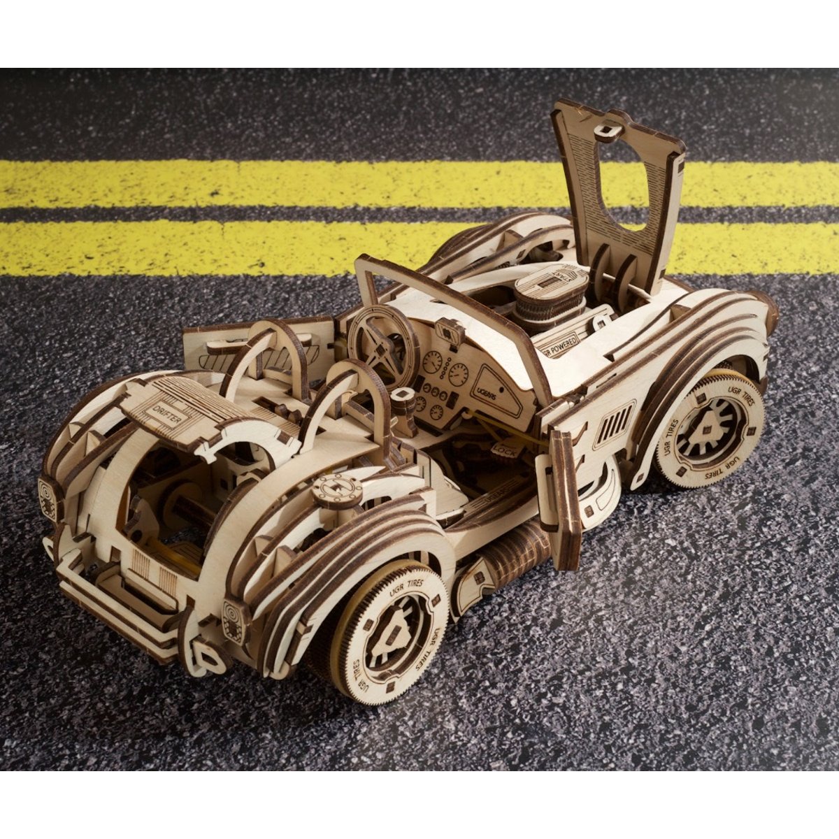 Puzzle 3D Voiture de course Drift Cobra beige, UGEARS
