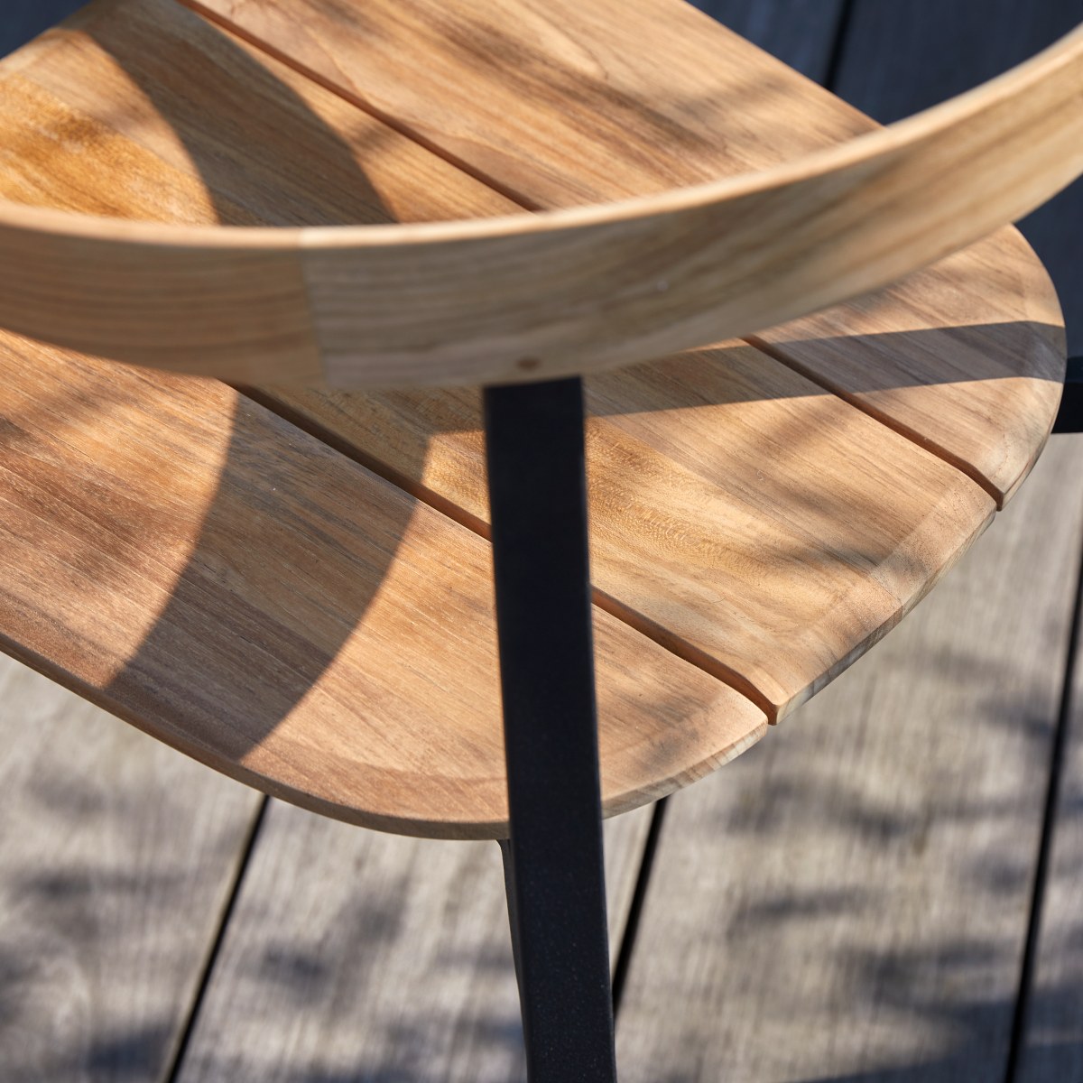 Chaise de jardin en Teck massif, ARCO naturel, TIKAMOON