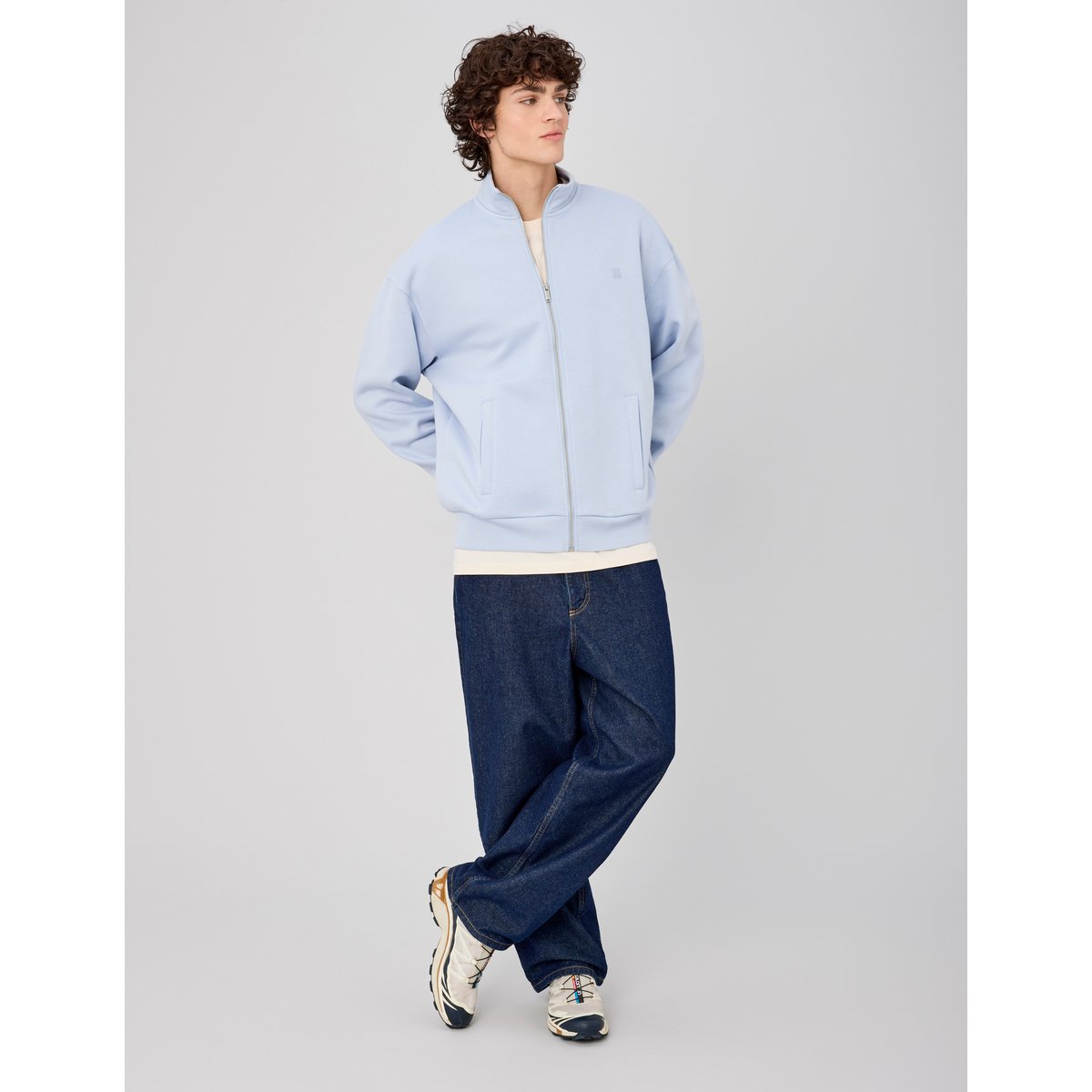 Sweat zippé bleu clair, BZB