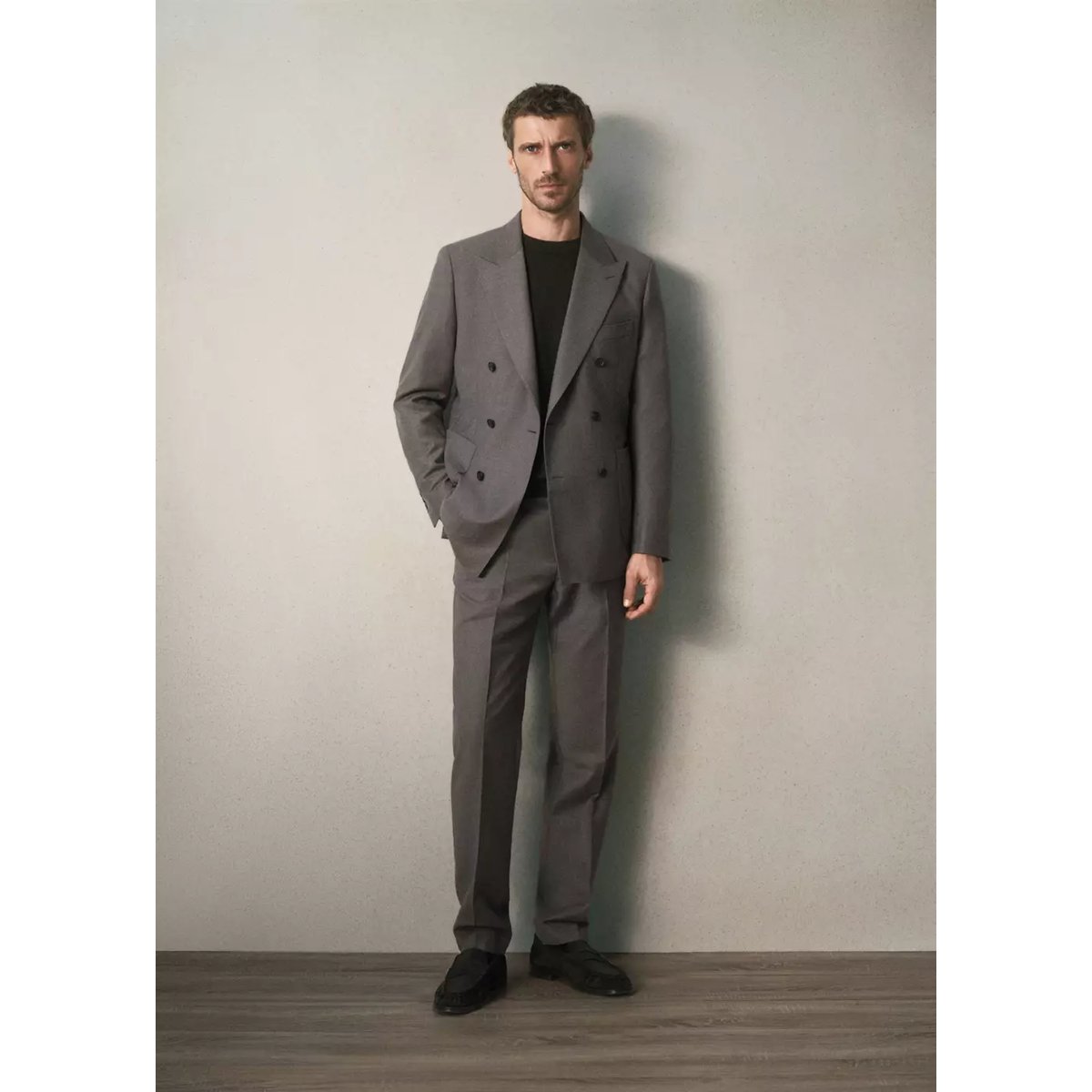 Pantalon de costume en flanelle de laine italienne, coupe slim fit beige, MANGO MAN