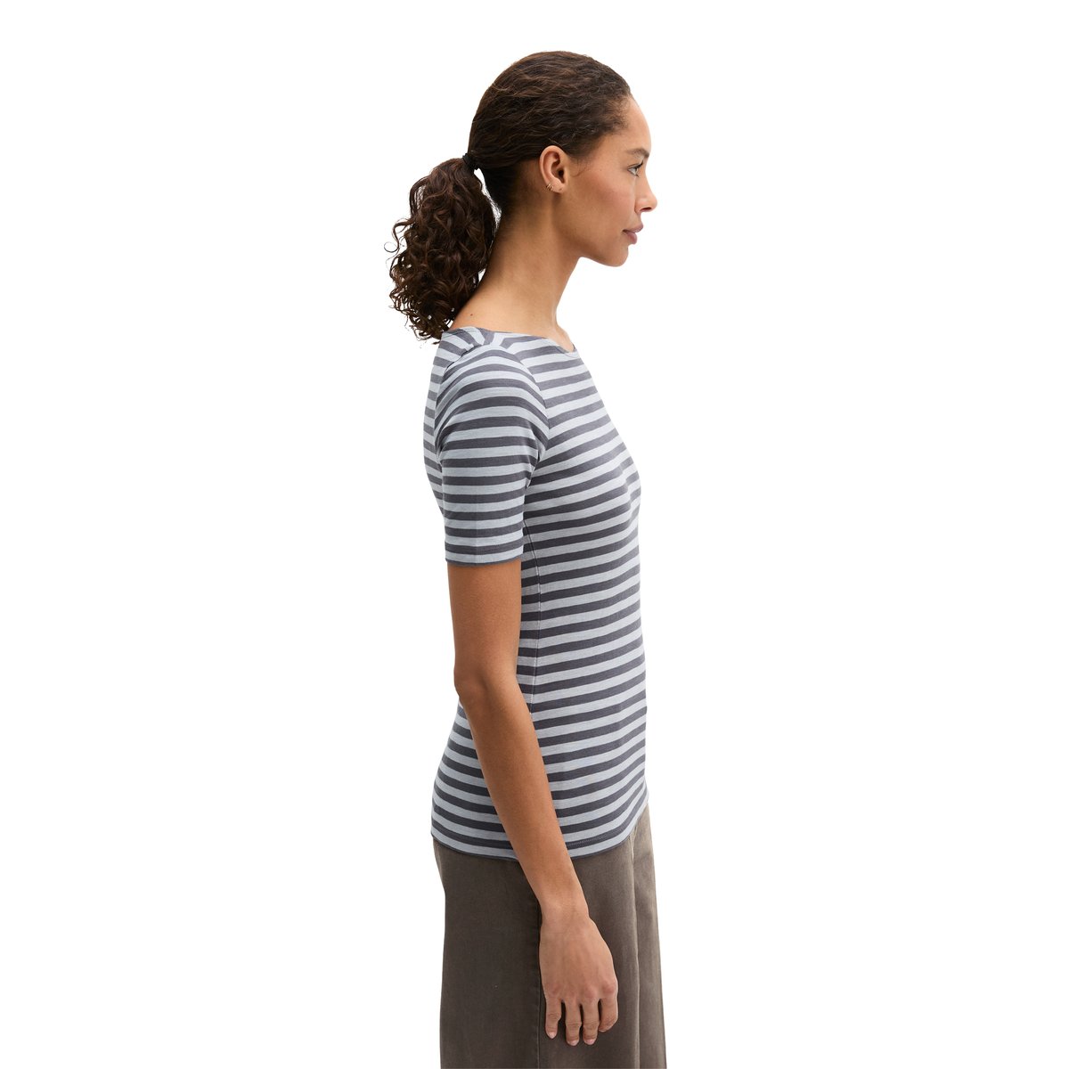 T-shirt rayé slim en jersey de coton organique blanc/bleu foncé, MARC O'POLO