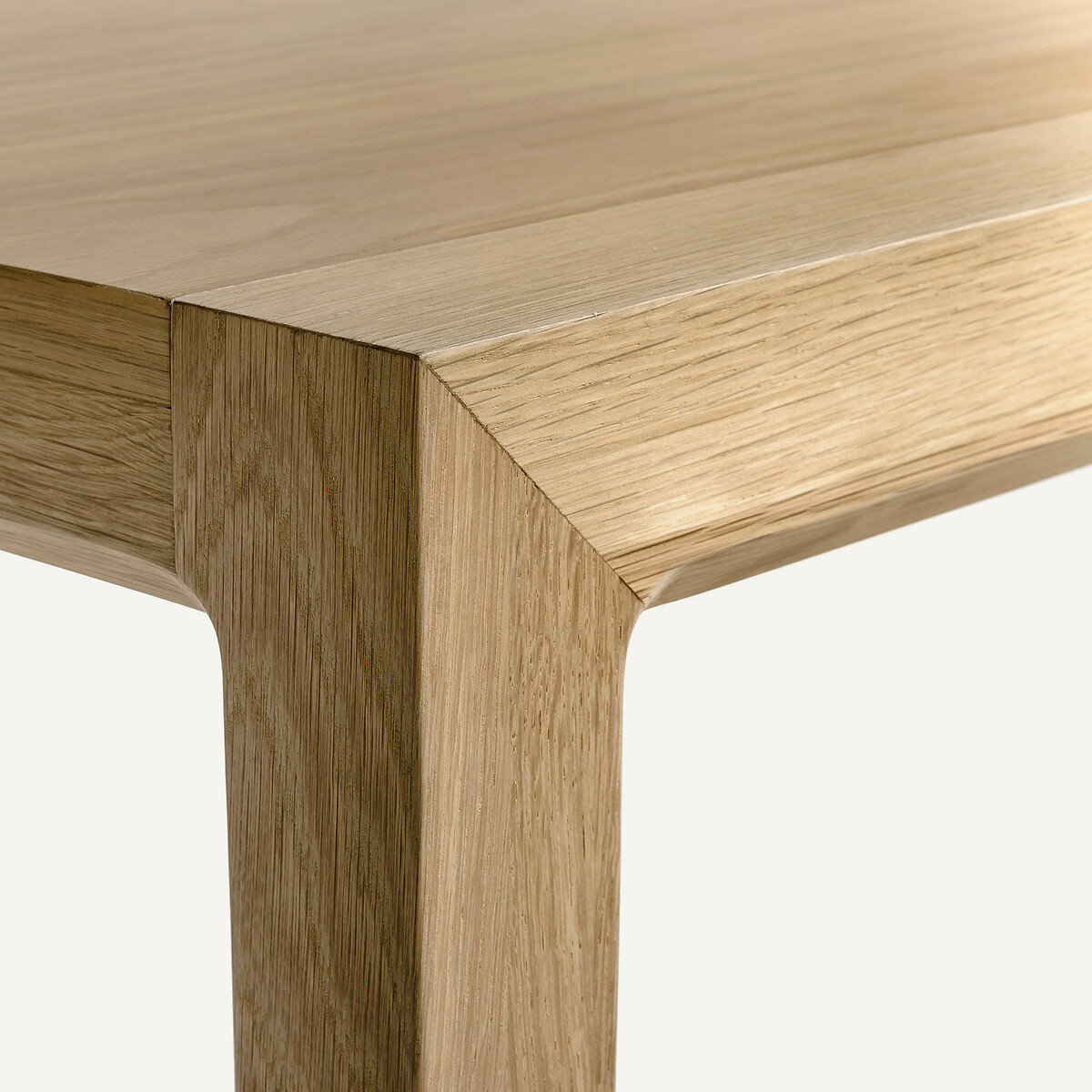 Table carrée, en chêne massif et plaqué chêne, 8 couverts, NIZOU chêne, AM.PM X EMMANUEL GALLINA