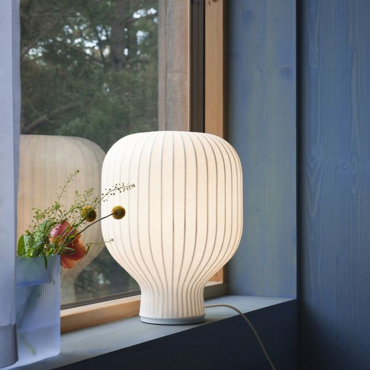 Lampe à poser Petit modèle STRAND blanc, MUUTO