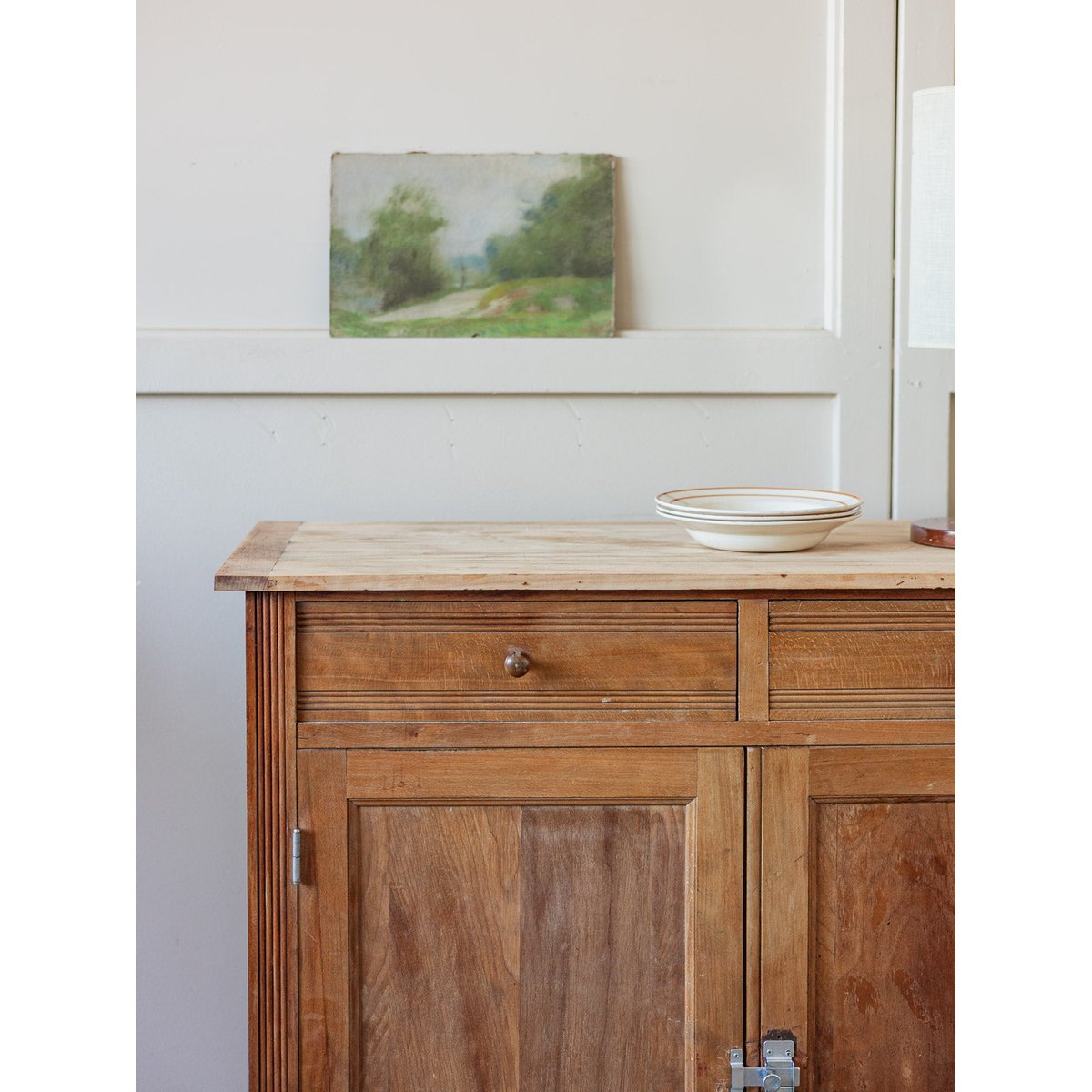 Buffet parisien en bois Gilbert N°1834 - Bon état bois clair, DEBONGOUT