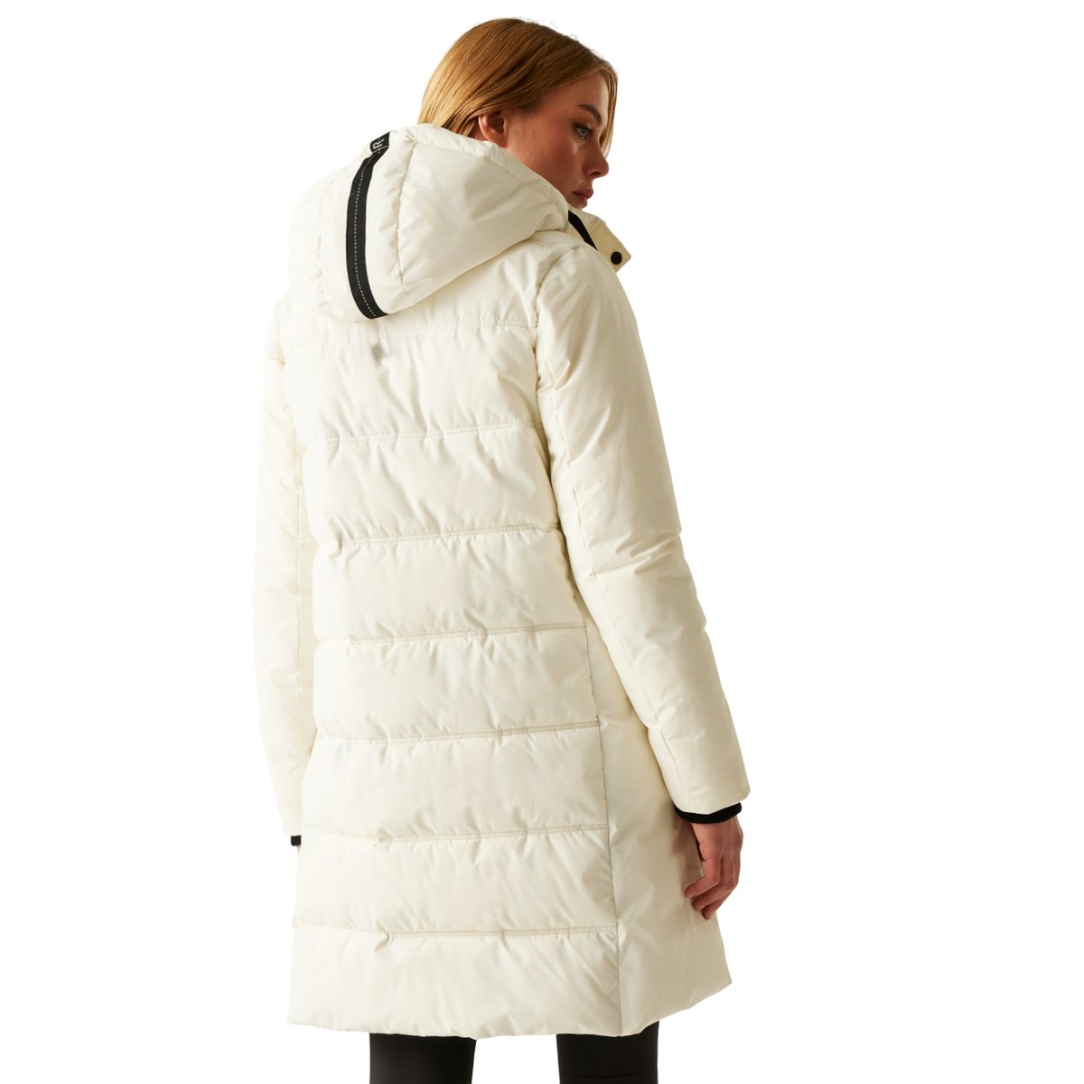 Veste longue matelassée à capuche amovible ERYN blanc cassé / noir, REGATTA
