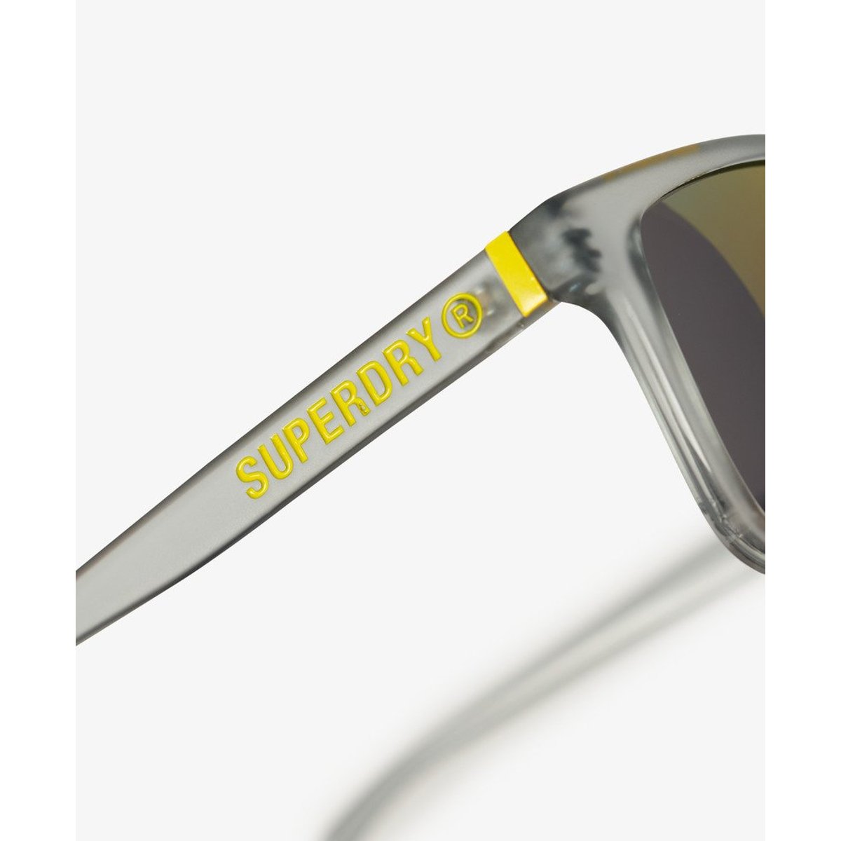 Lunettes de soleil carrées gris clair mat / jaune, SUPERDRY